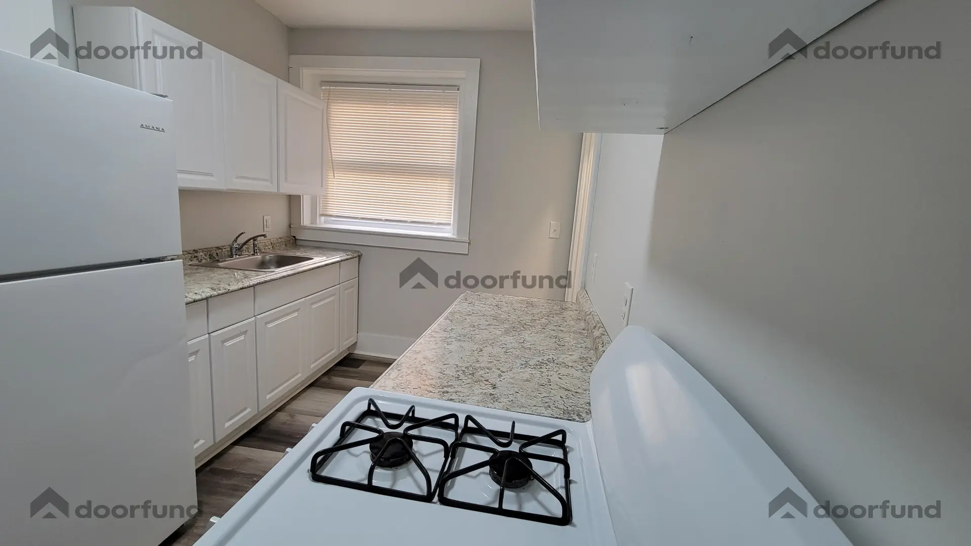 1002-1008A Main St, Unit 1002-1 - Photo 6