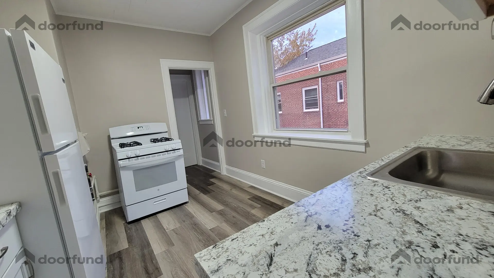 1002-1008A Main St, Unit 2AM6 - Photo 6