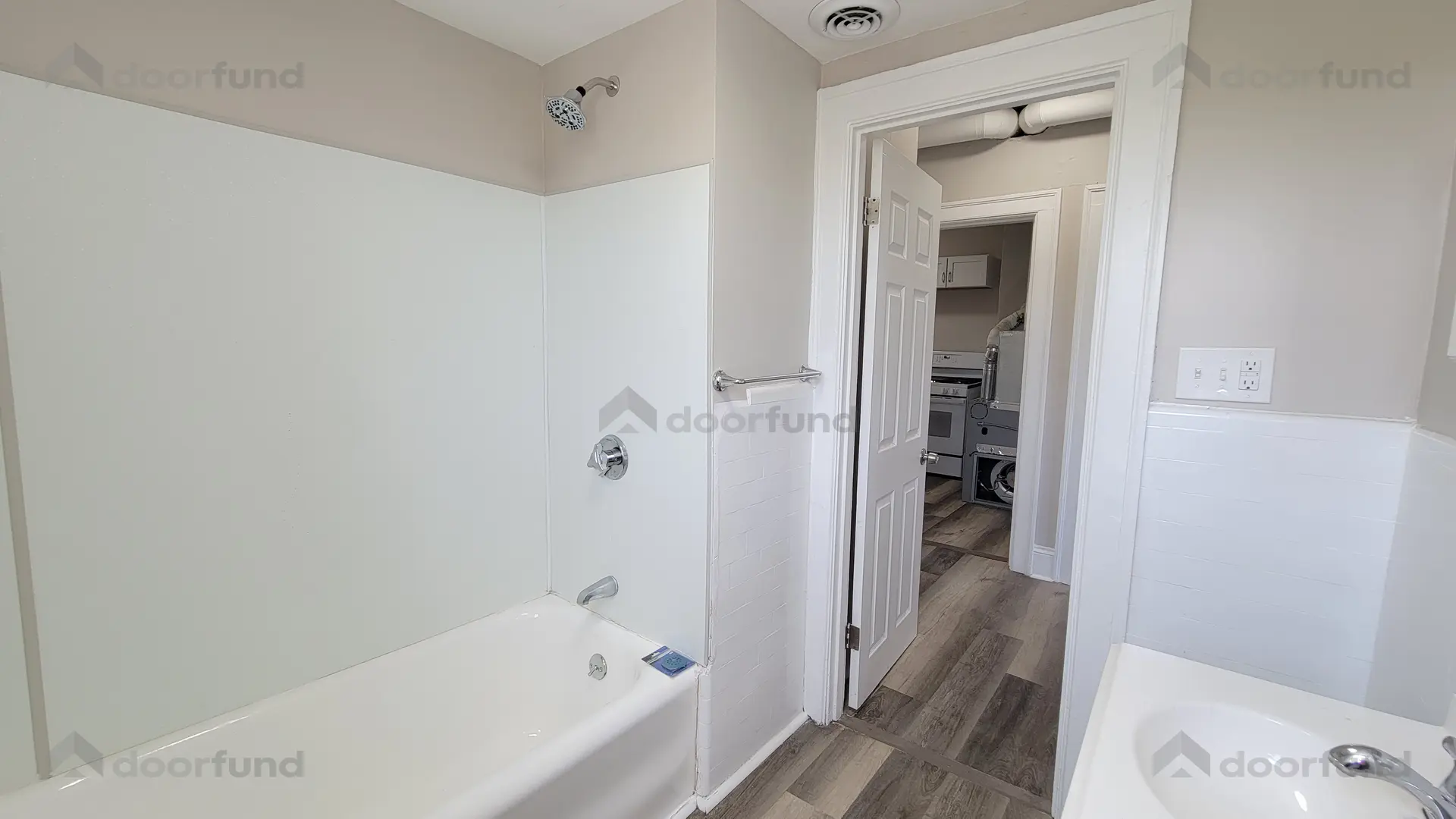 1002-1008A Main St, Unit 3C3 - Photo 12