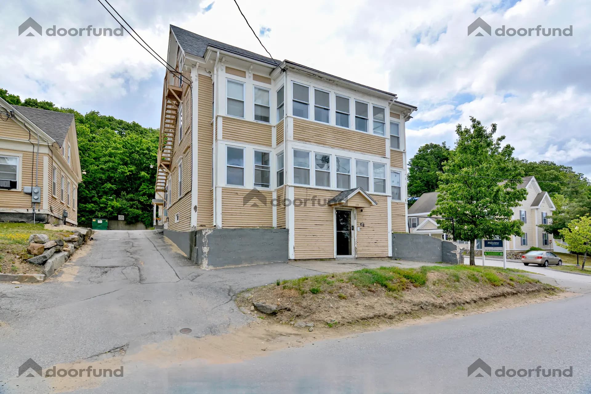 123 & 127 Union Ave, Unit 10, Laconia