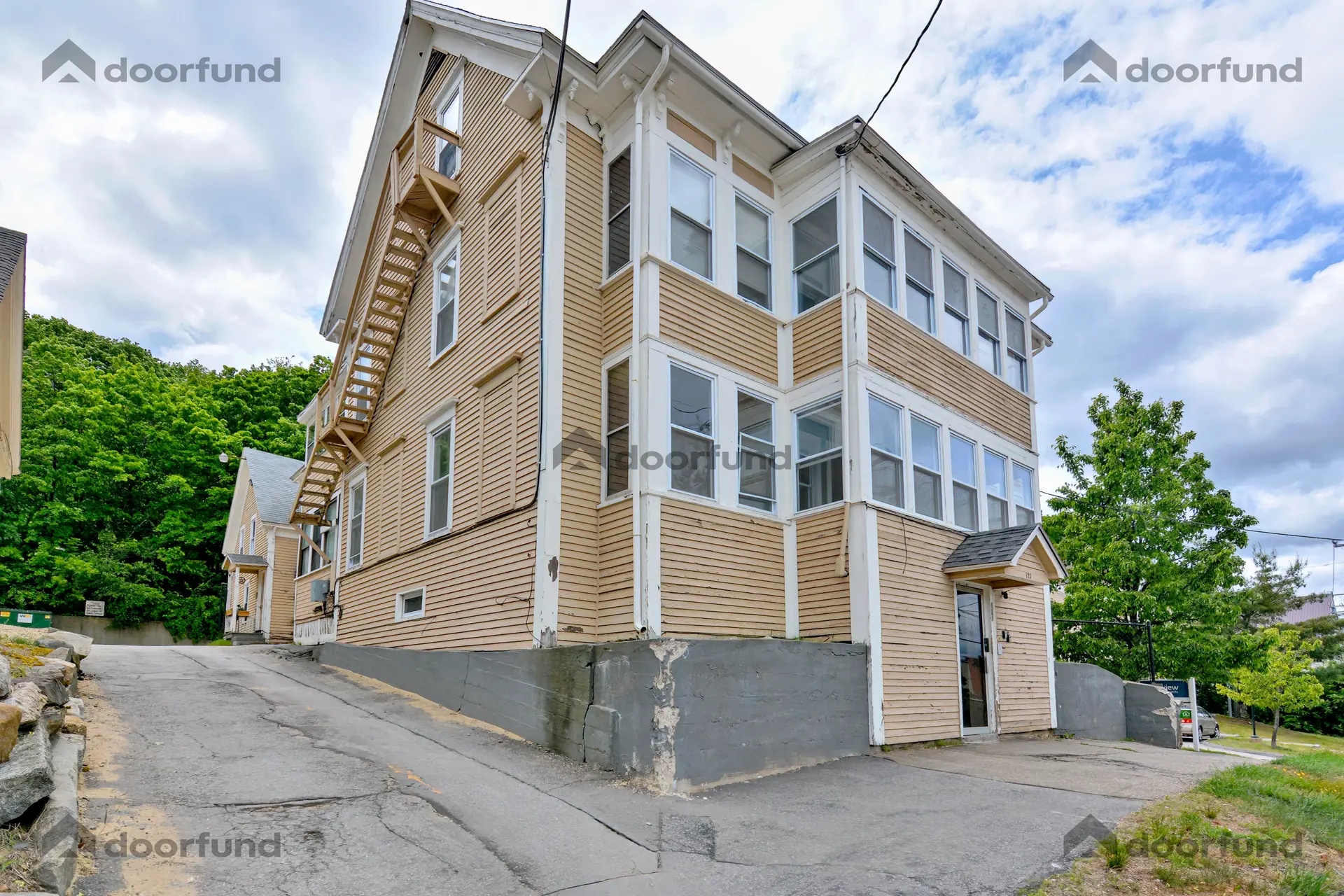 123 & 127 Union Ave, Unit 9 - Photo 26