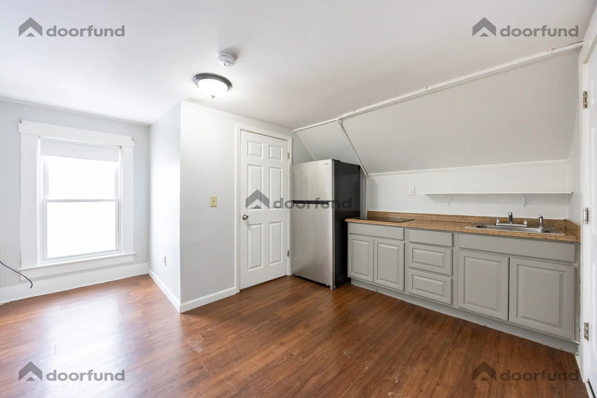 123 & 127 Union Ave, Unit 10 - 5