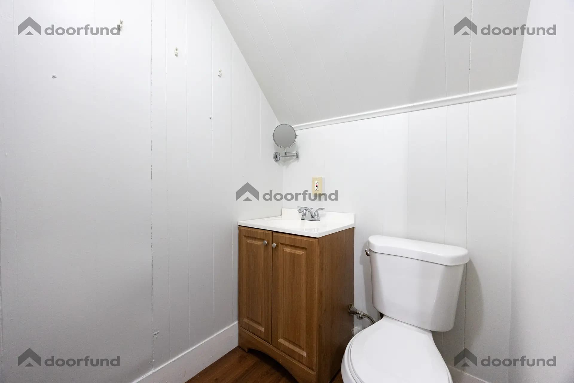 123 & 127 Union Ave, Unit 10 - Photo 8