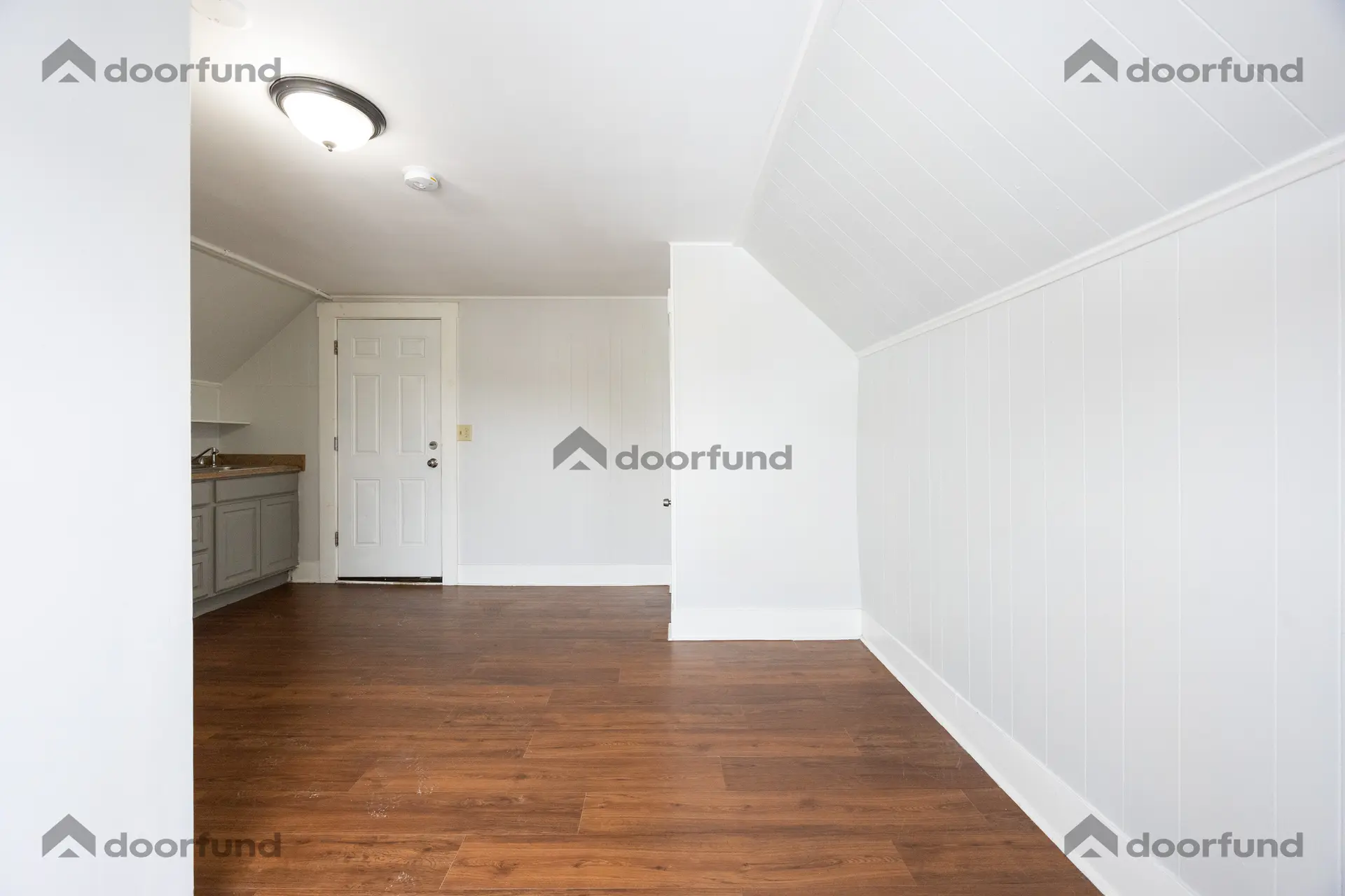 123 & 127 Union Ave, Unit 10 - Photo 11