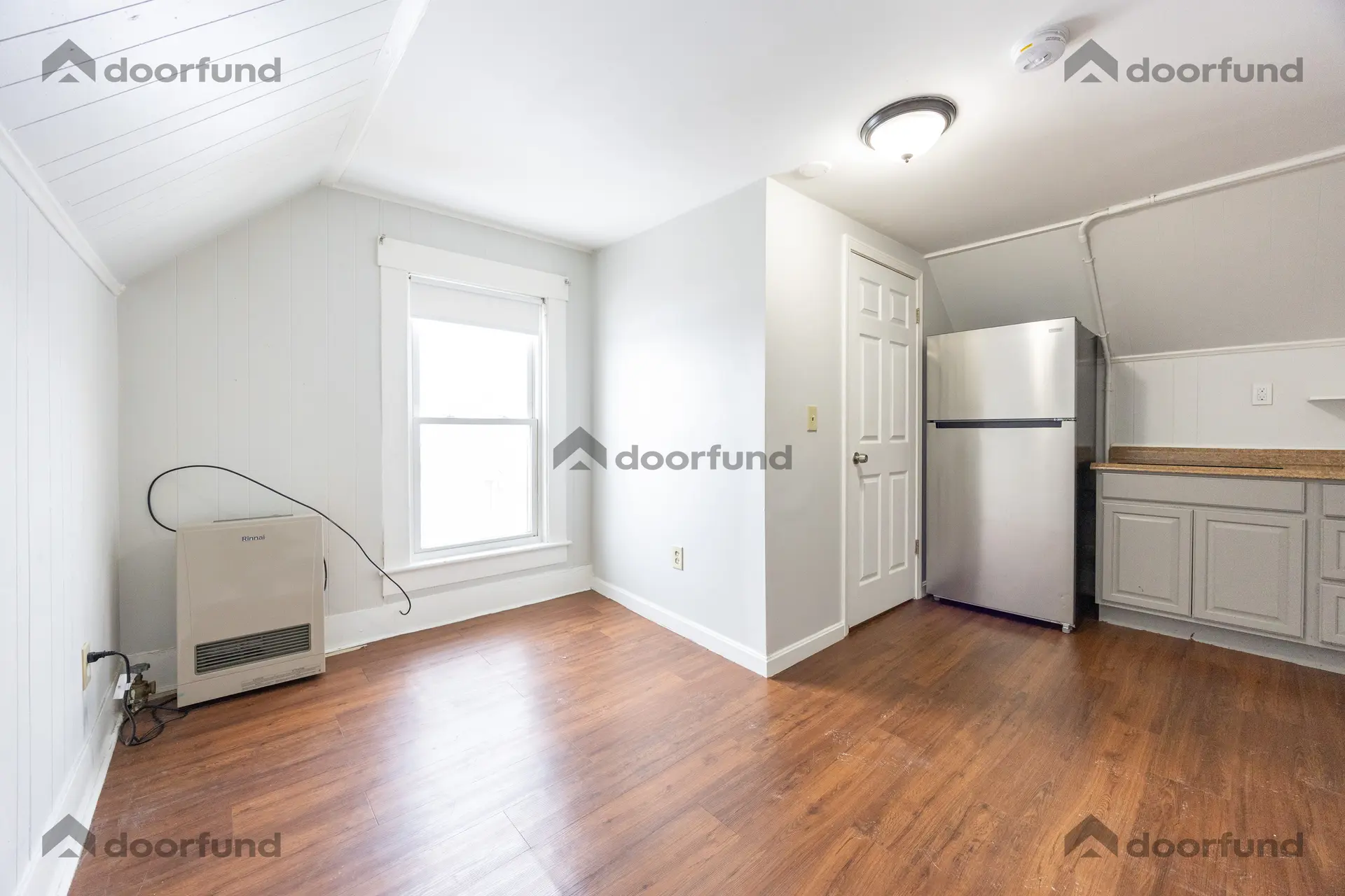 123 & 127 Union Ave, Unit 10 - Photo 12