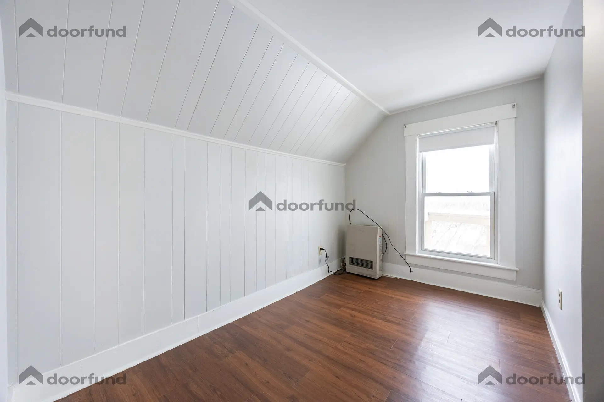 123 & 127 Union Ave, Unit 10 - Photo 13