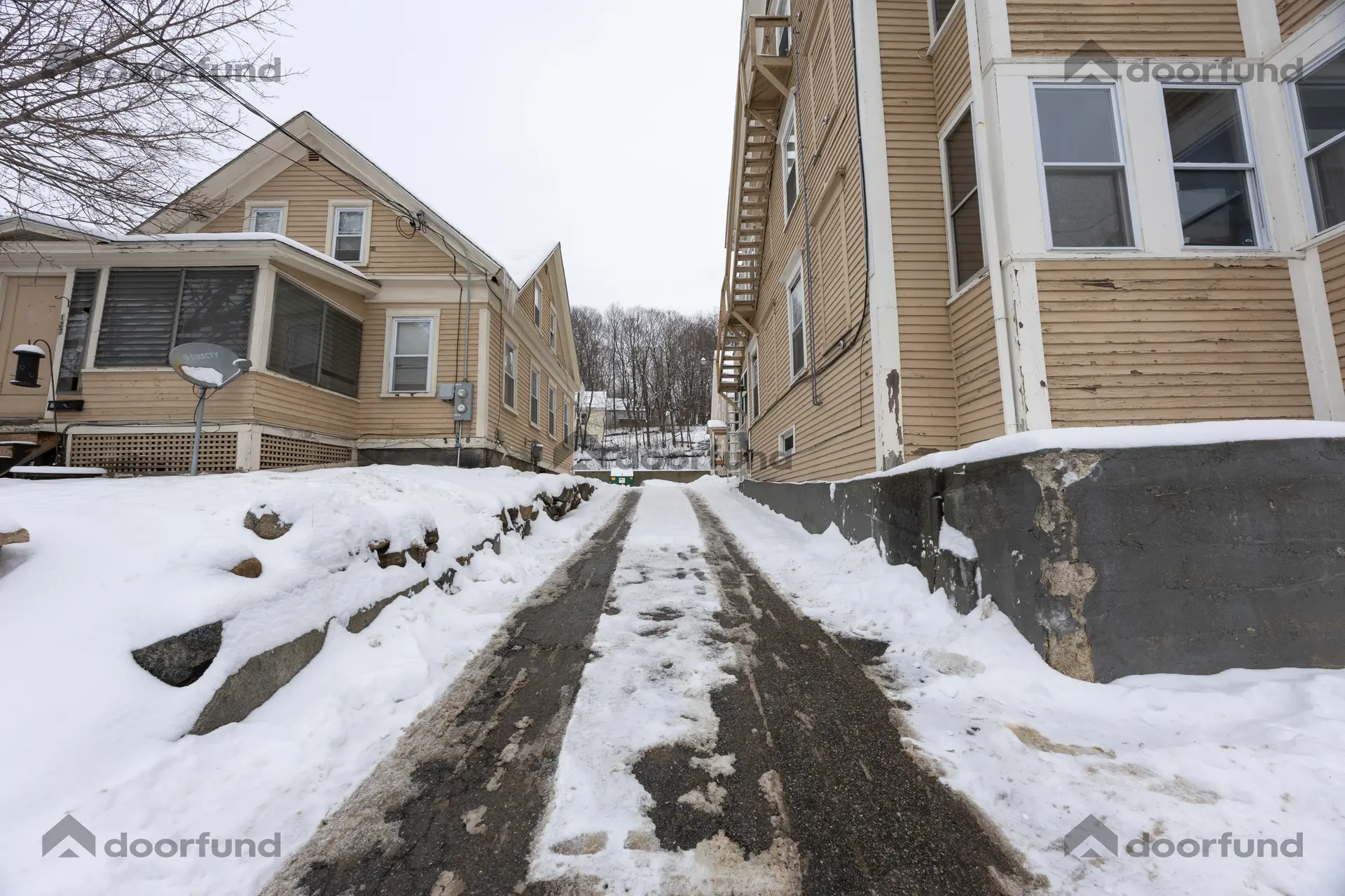 123 & 127 Union Ave, Unit 10 - Photo 28