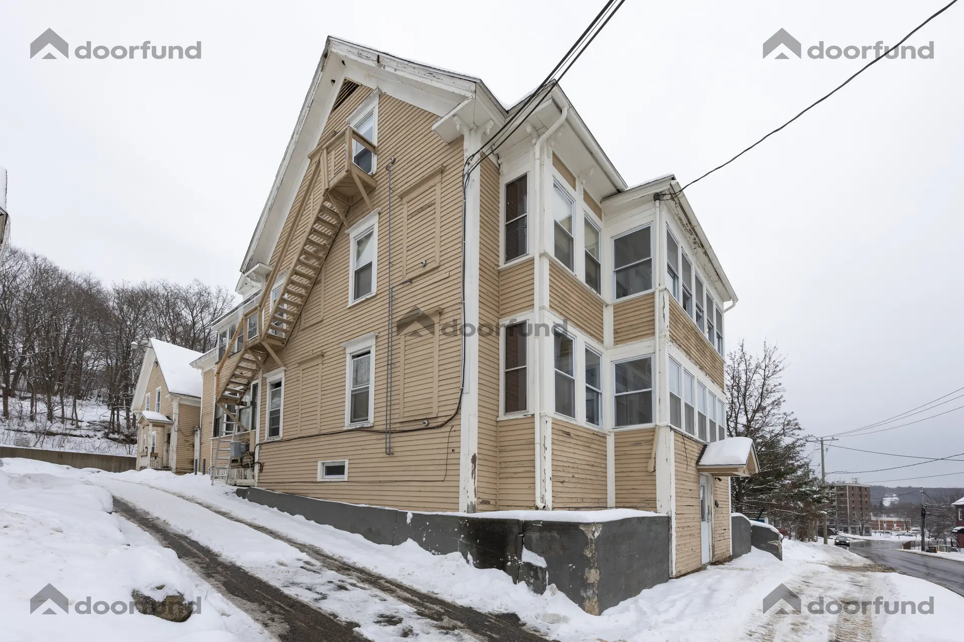 123 & 127 Union Ave, Unit 10 - Photo 29