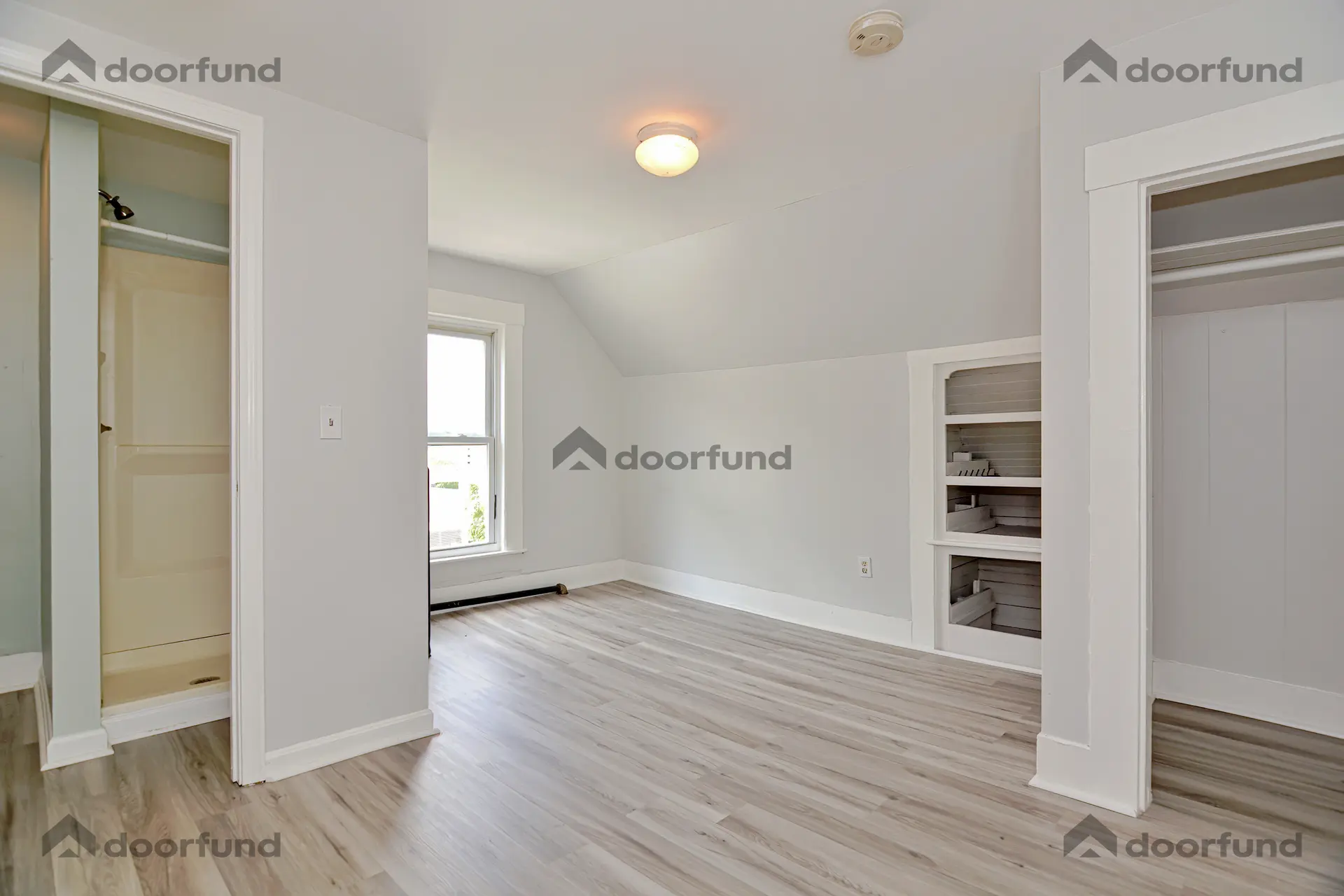 123 & 127 Union Ave, Unit 9 - 2