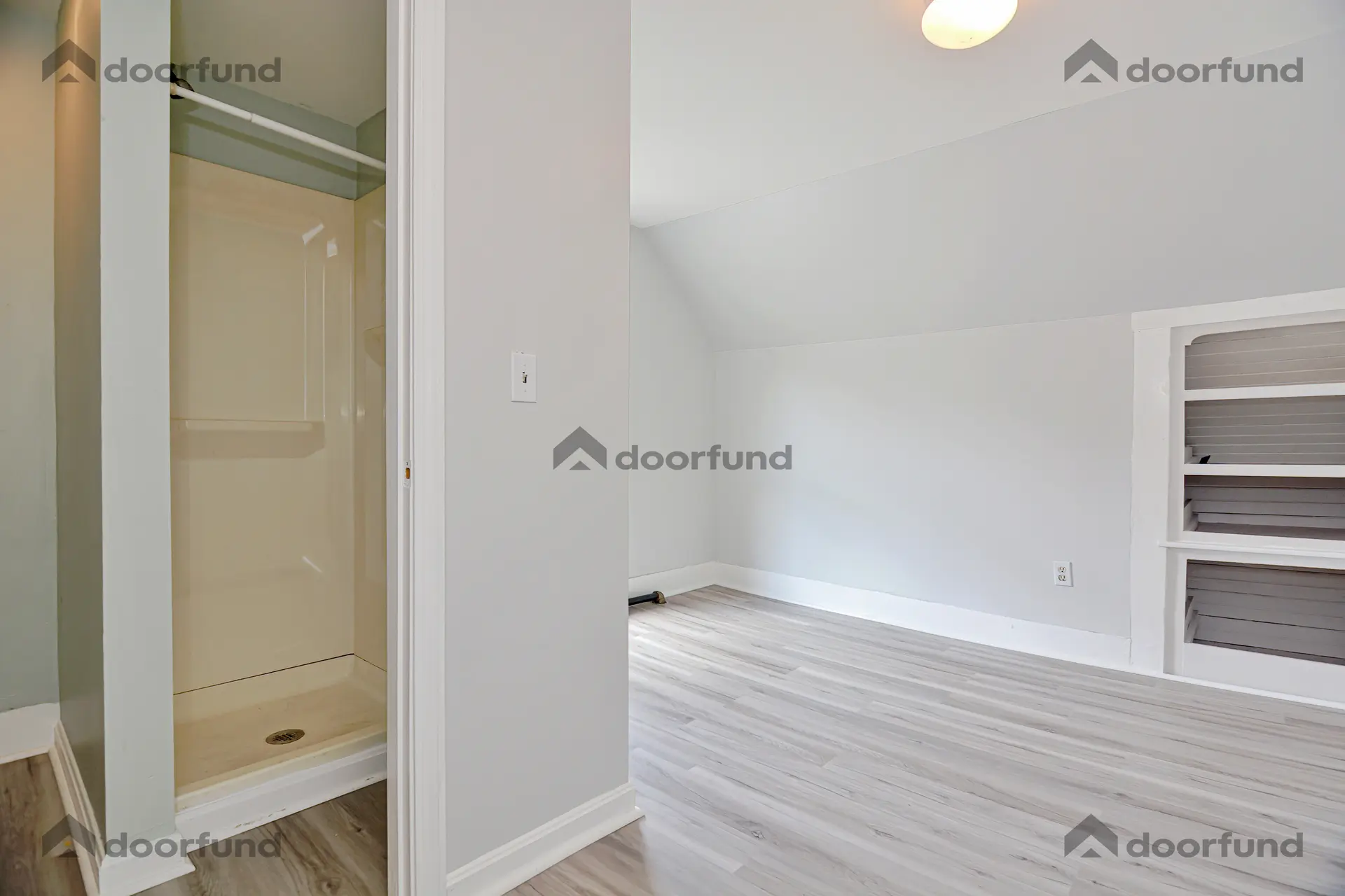 123 & 127 Union Ave, Unit 9 - Photo 20