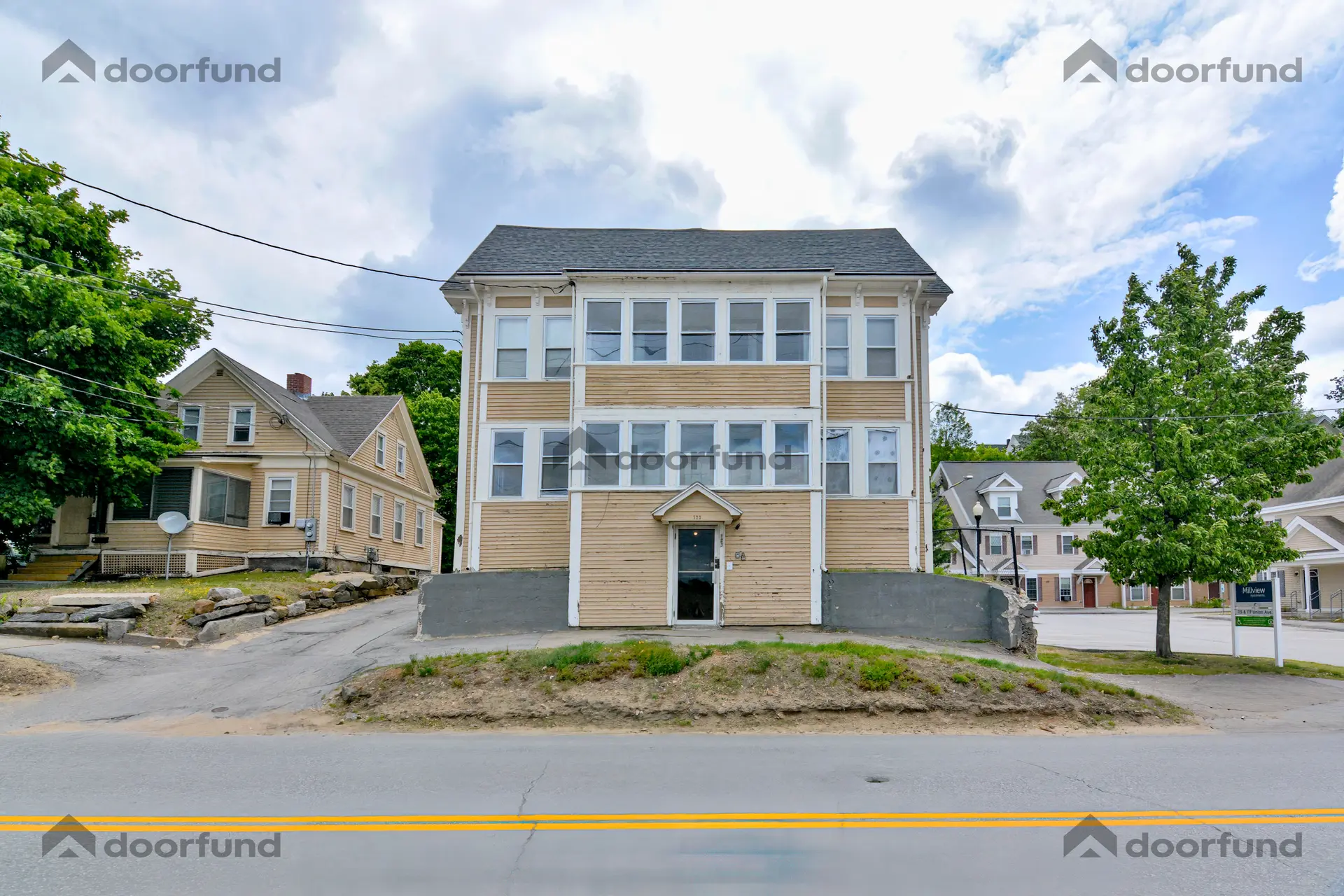 123 & 127 Union Ave, Unit 9 - Photo 33