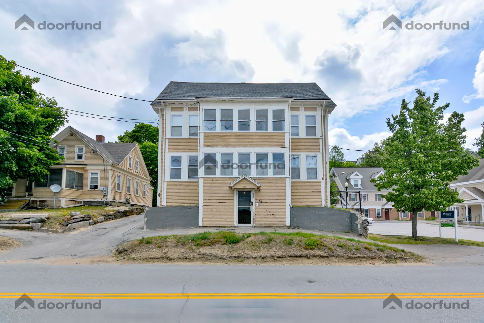 123 & 127 Union Ave, Unit 9 - Photo 35