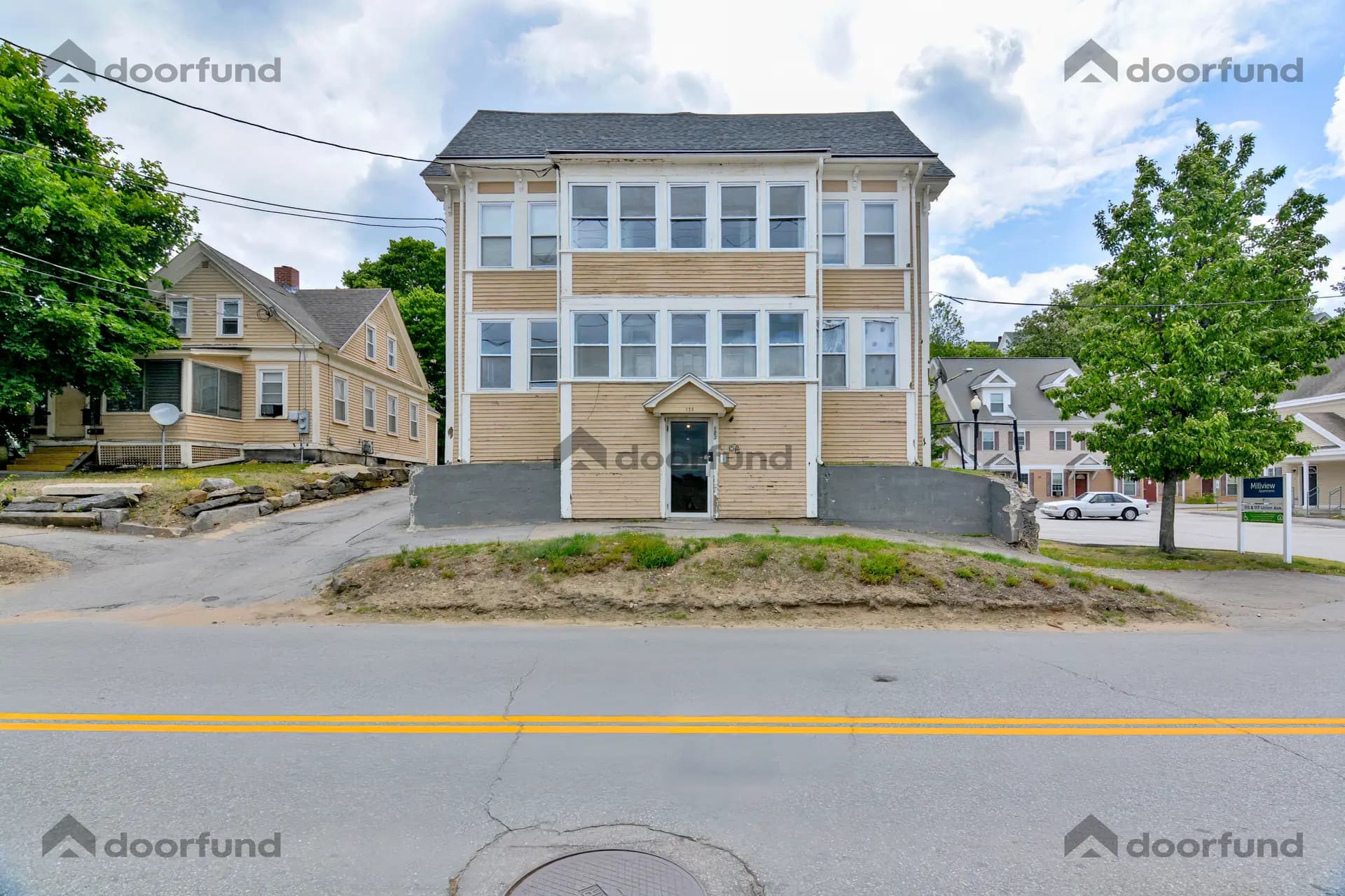 123 & 127 Union Ave, Unit 9 - Photo 37