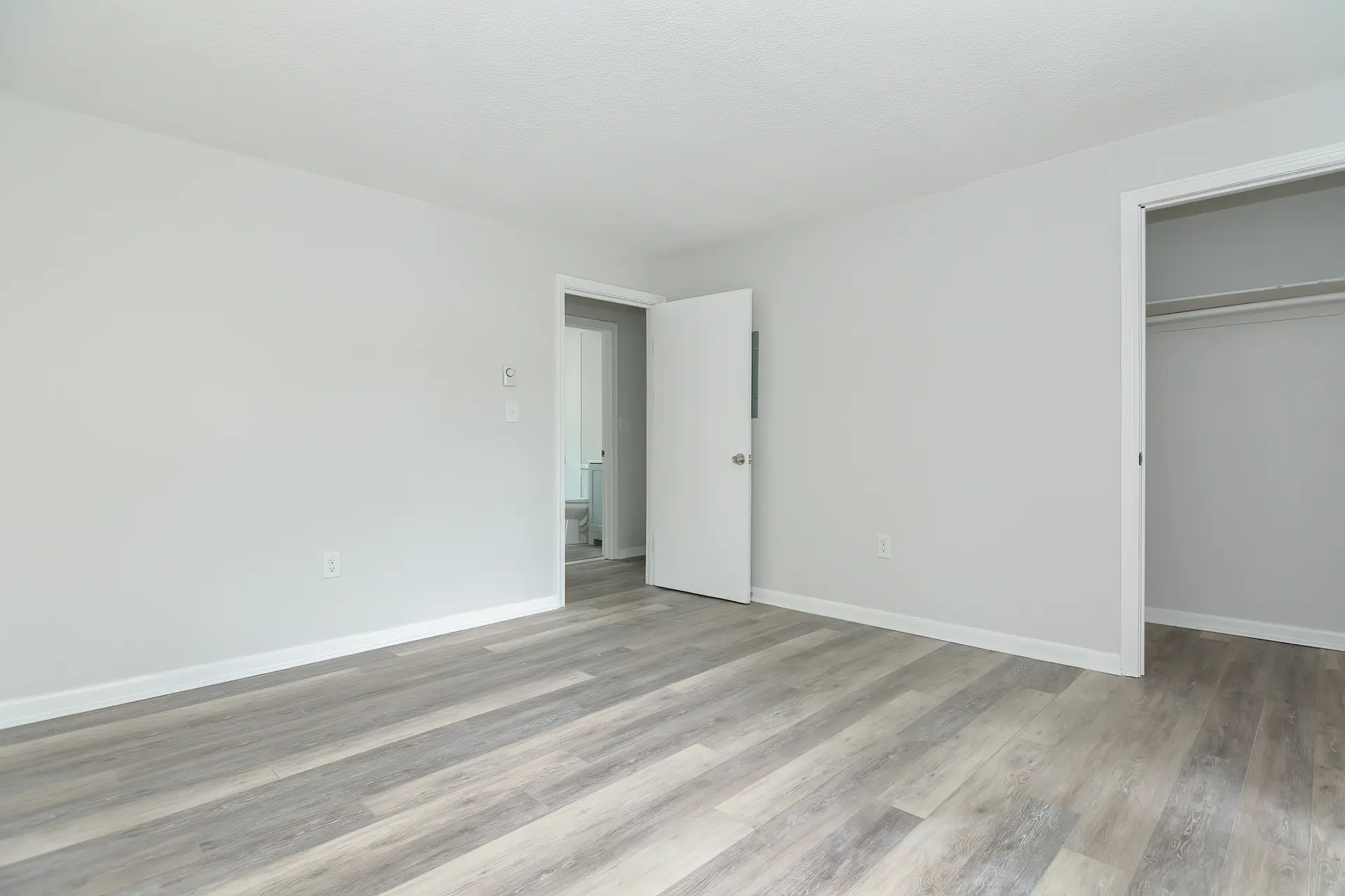 138 Columbus Ave - Photo 7