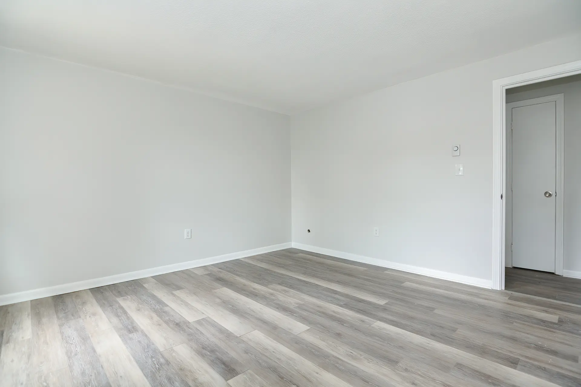 138 Columbus Ave - Photo 10