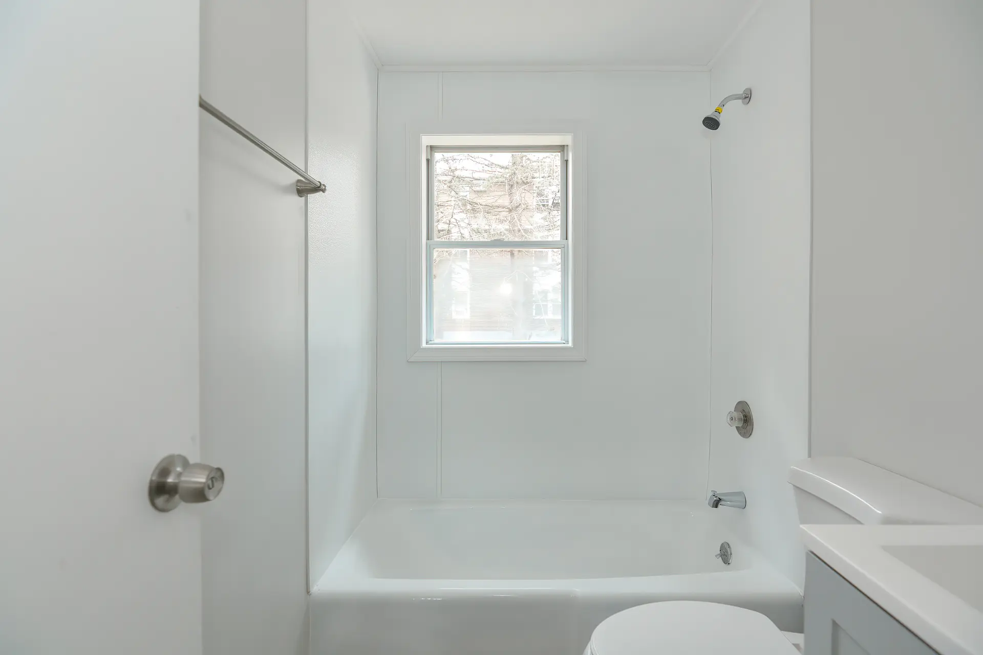 138 Columbus Ave - Photo 16