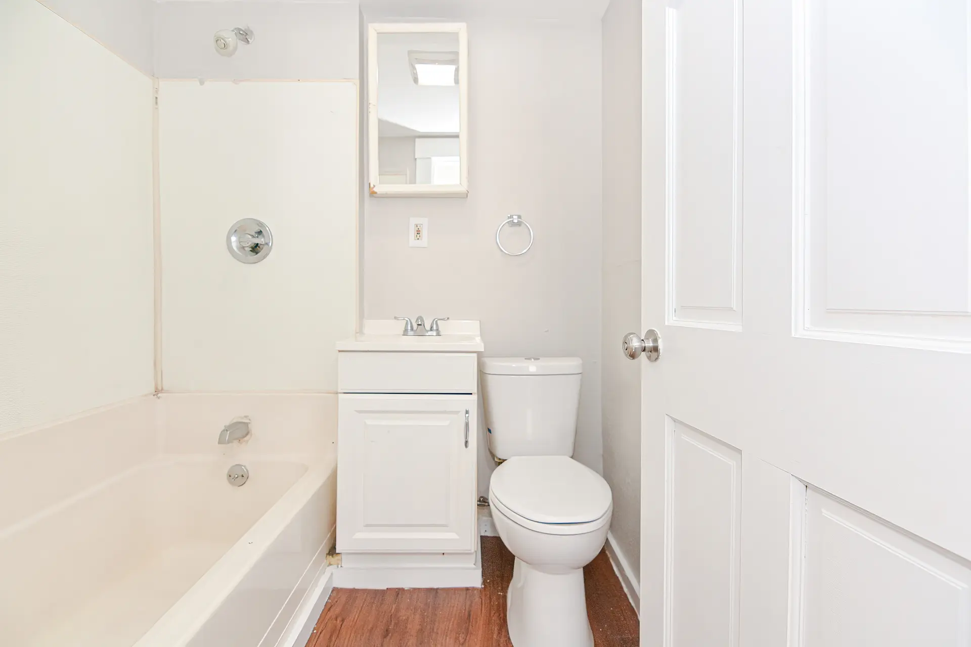 14 West Bow St, Unit 10 - Photo 6