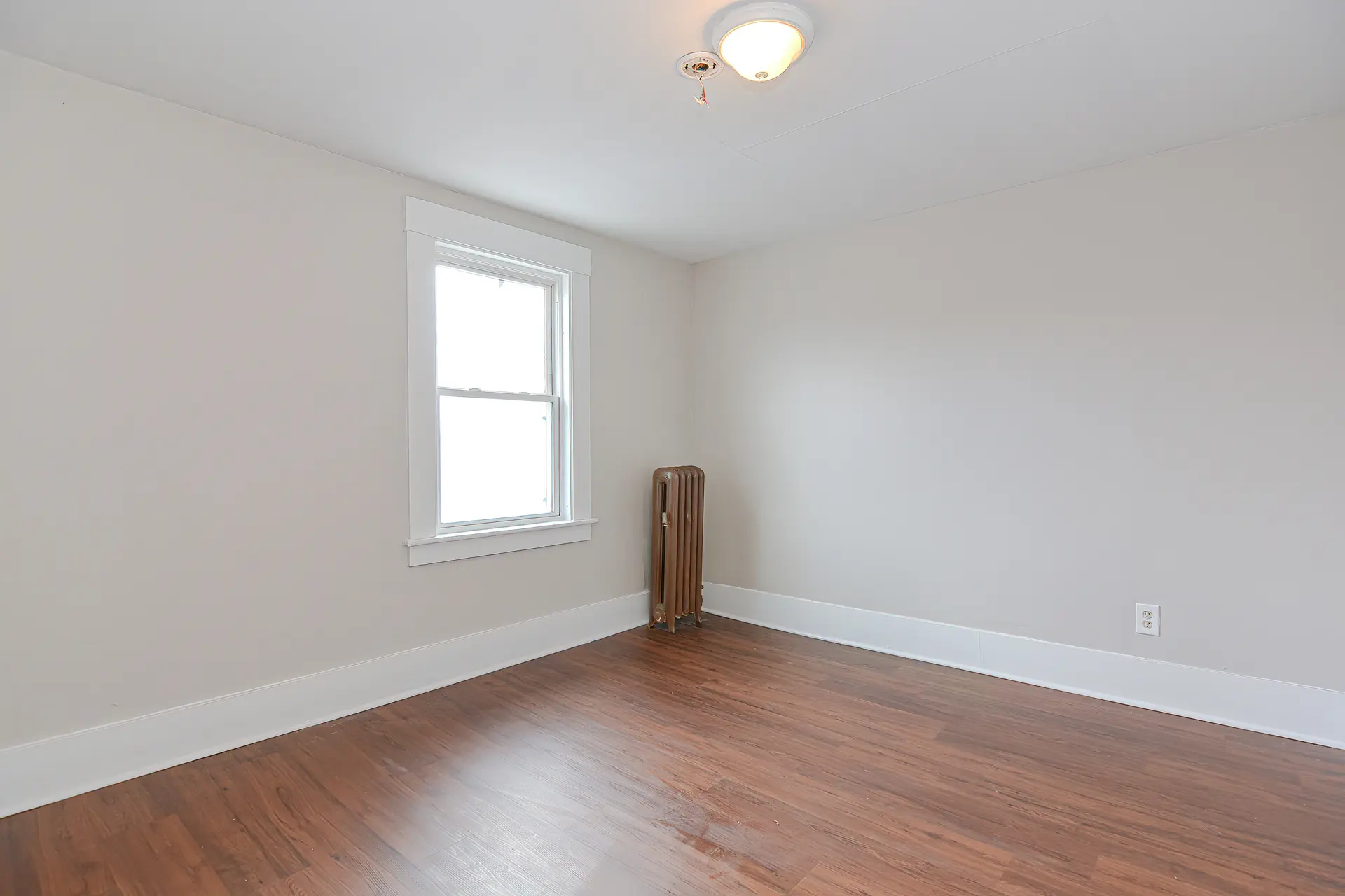 14 West Bow St, Unit 4 - Photo 23
