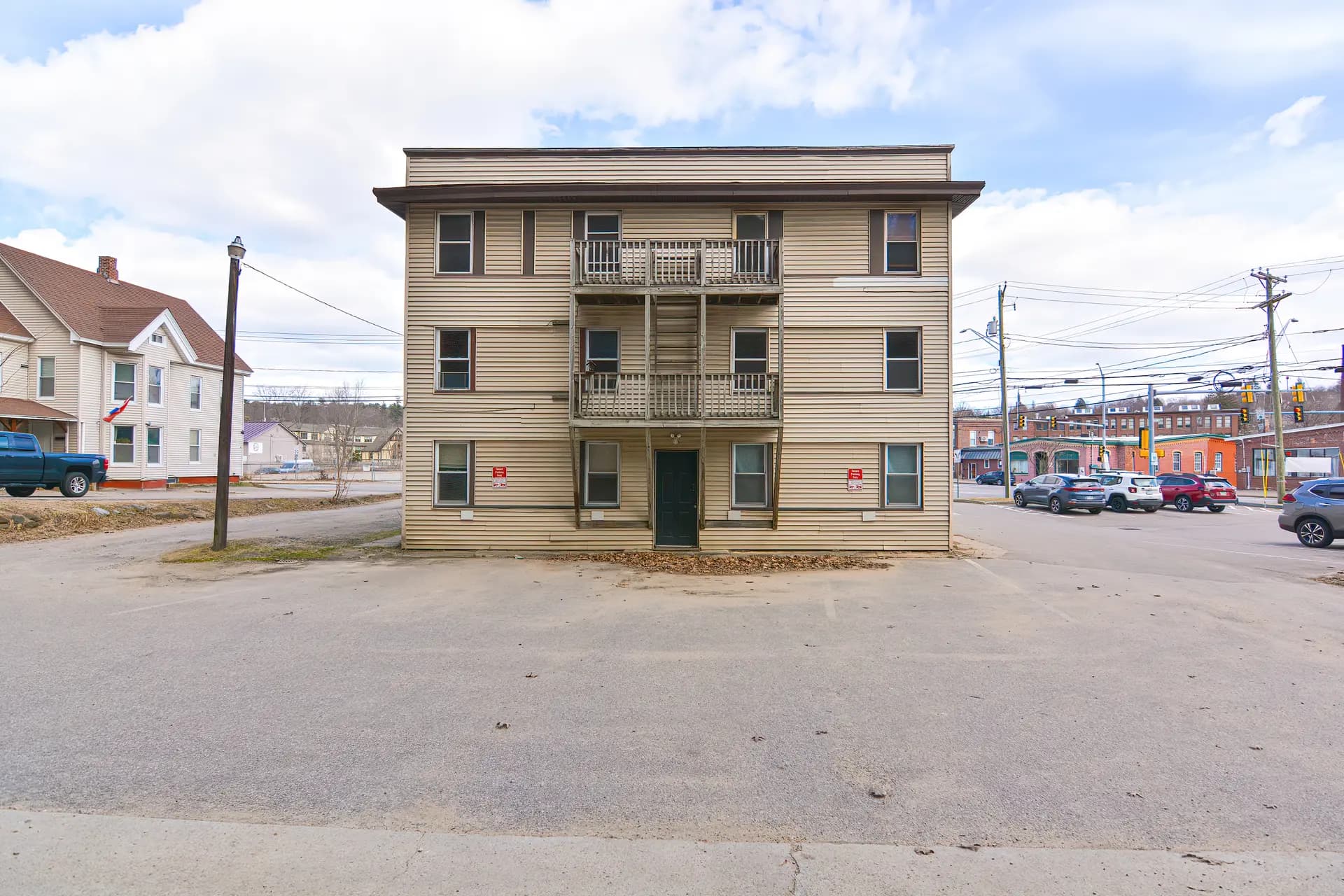 14 West Bow St, Unit 4 - Photo 31