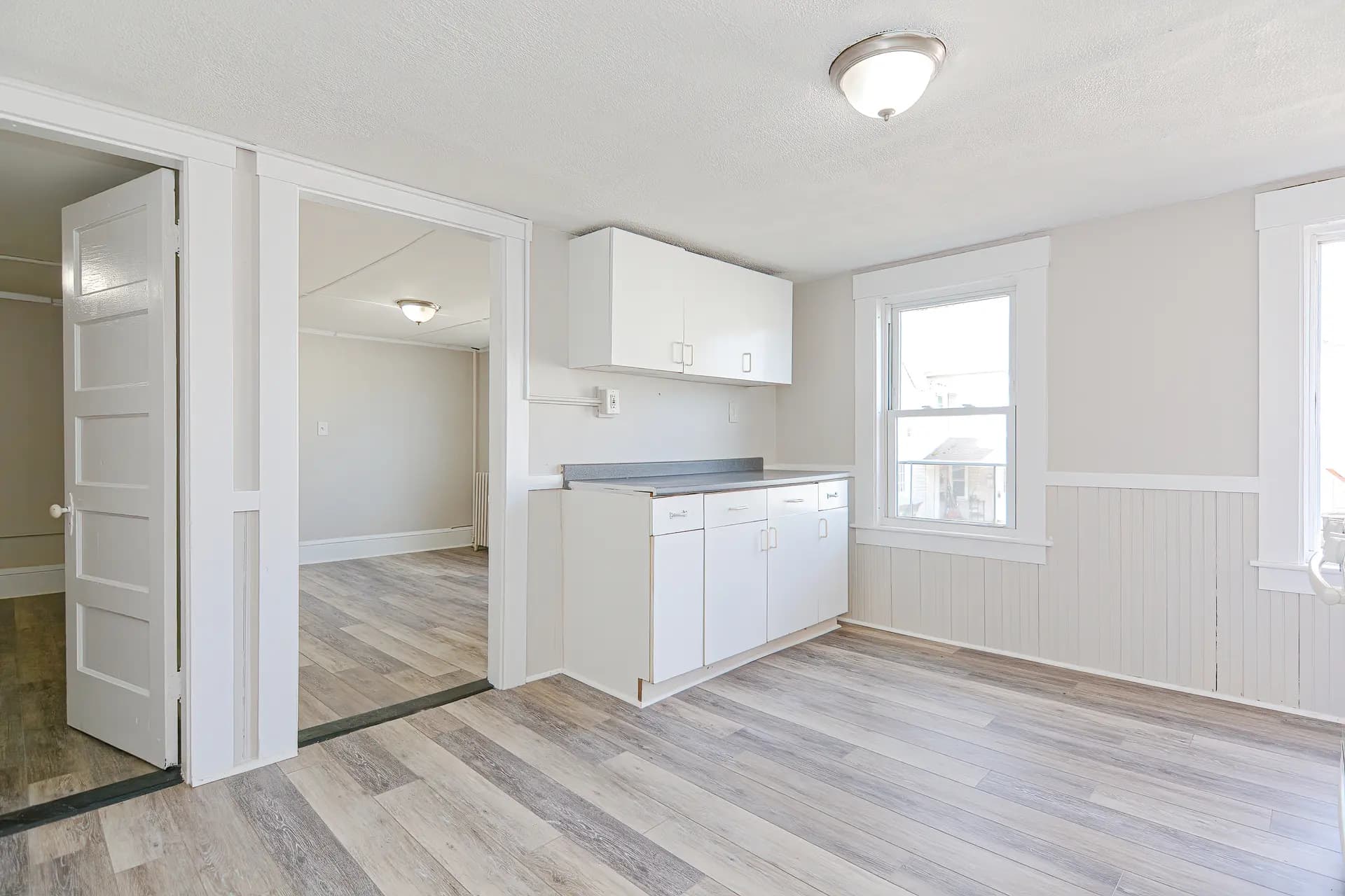 14 West Bow St, Unit 7 - Photo 7