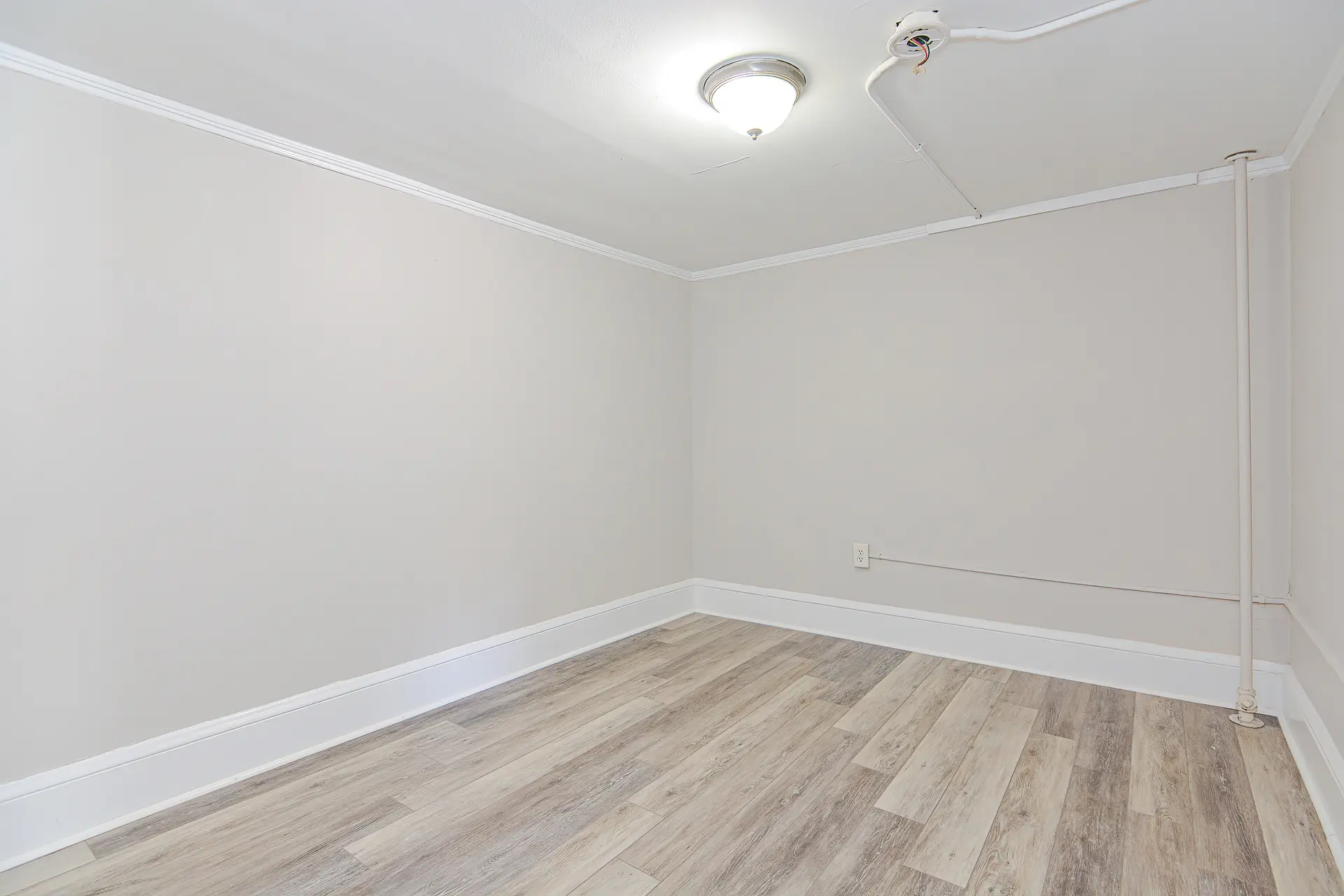 14 West Bow St, Unit 7 - Photo 10