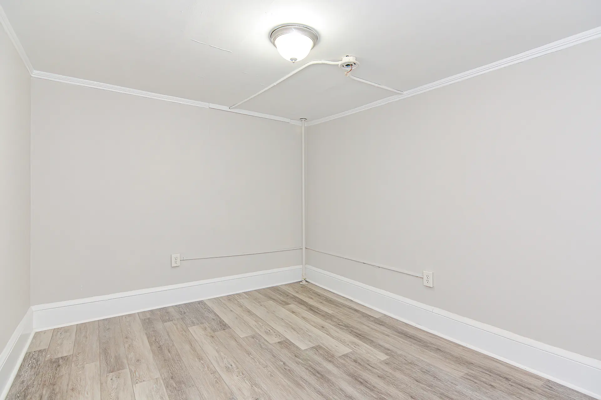14 West Bow St, Unit 7 - Photo 13
