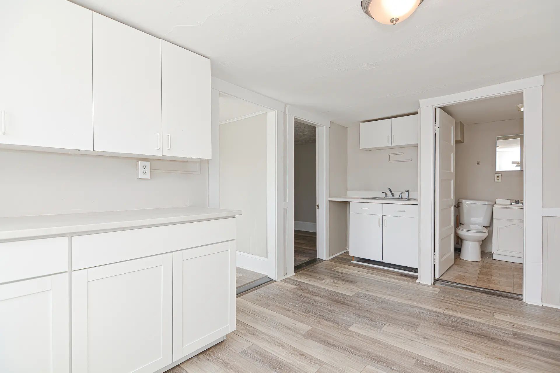 14 West Bow St, Unit 8 - Photo 6