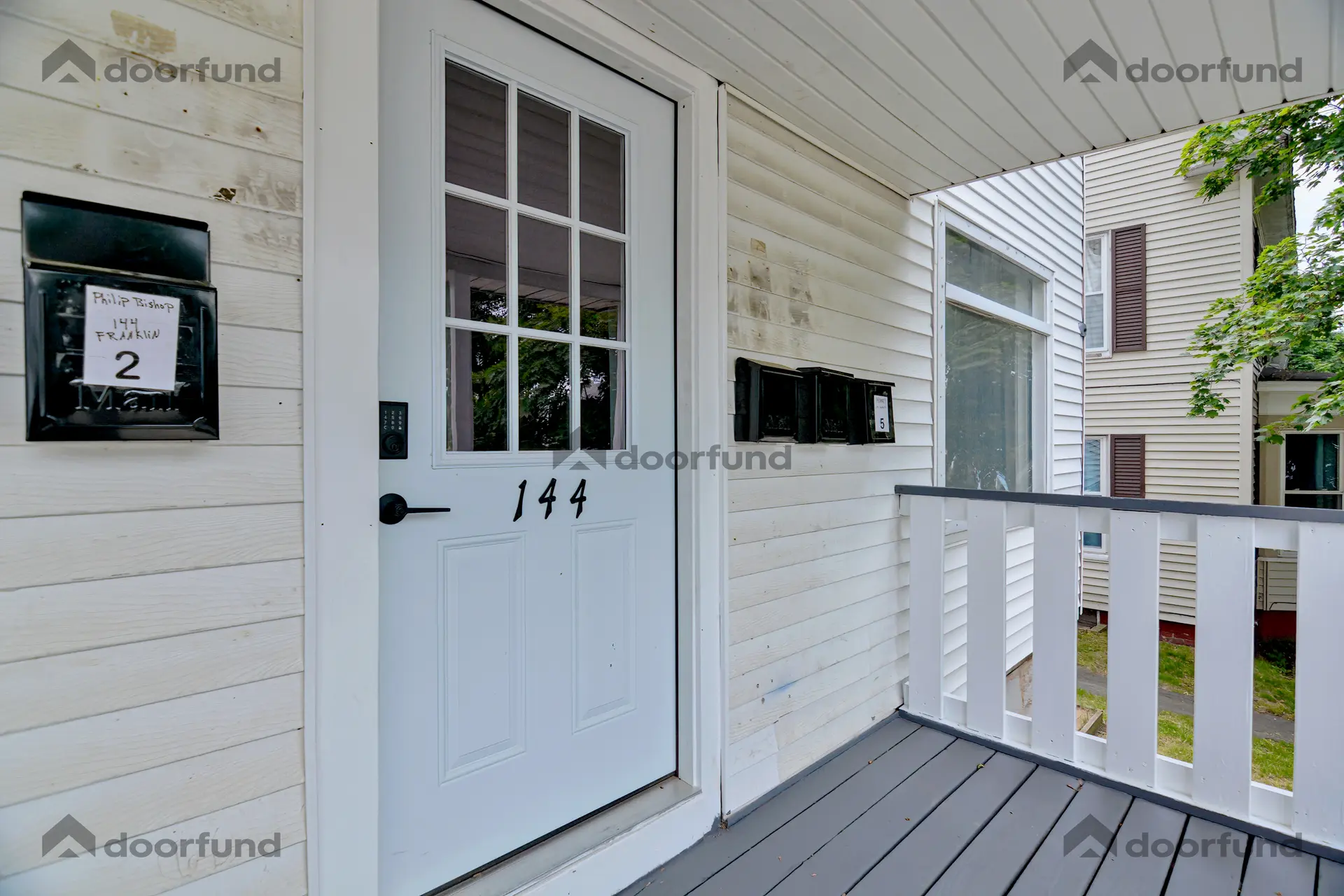 144 Franklin St, Unit 4 - Photo 34