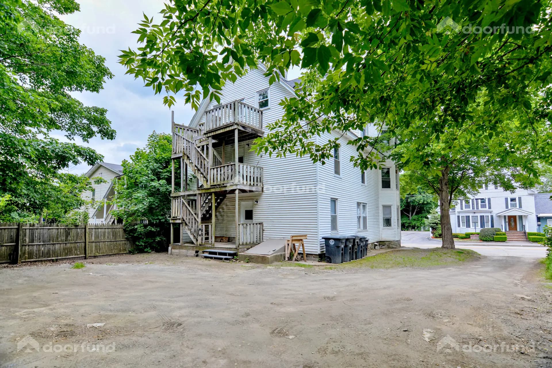 144 Franklin St, Unit 4 - Photo 21