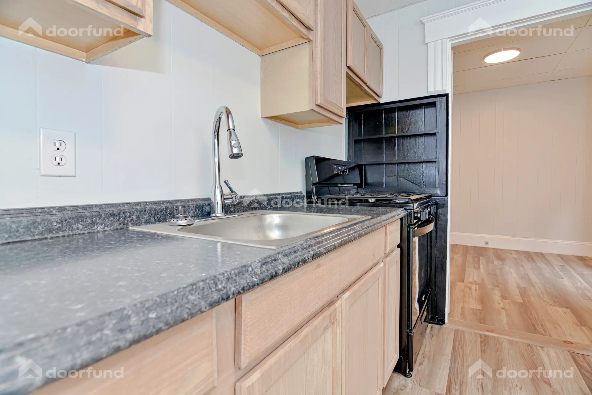 144 Franklin St, Unit 4 - Photo 48