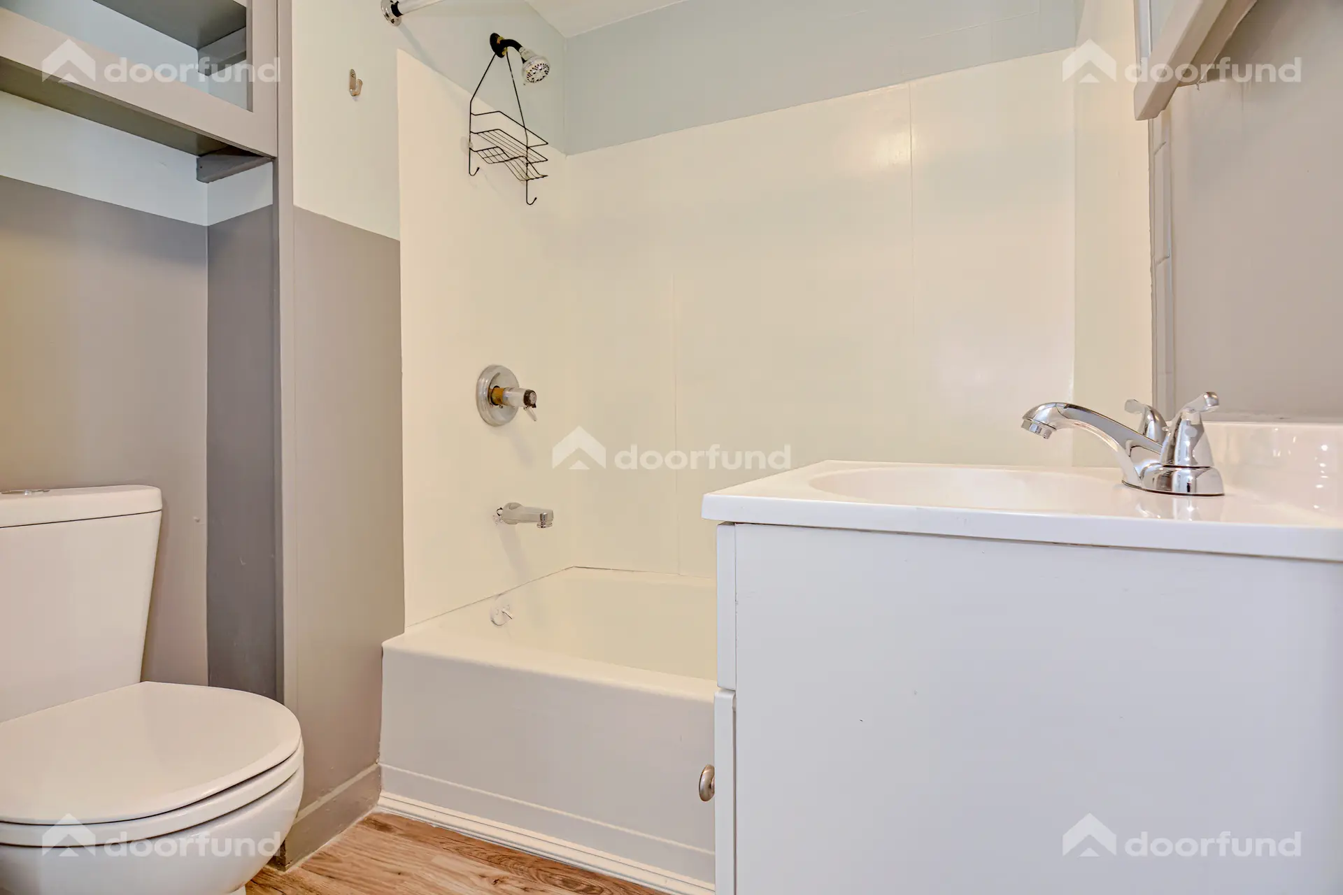 144 Franklin St, Unit 4 - Photo 53