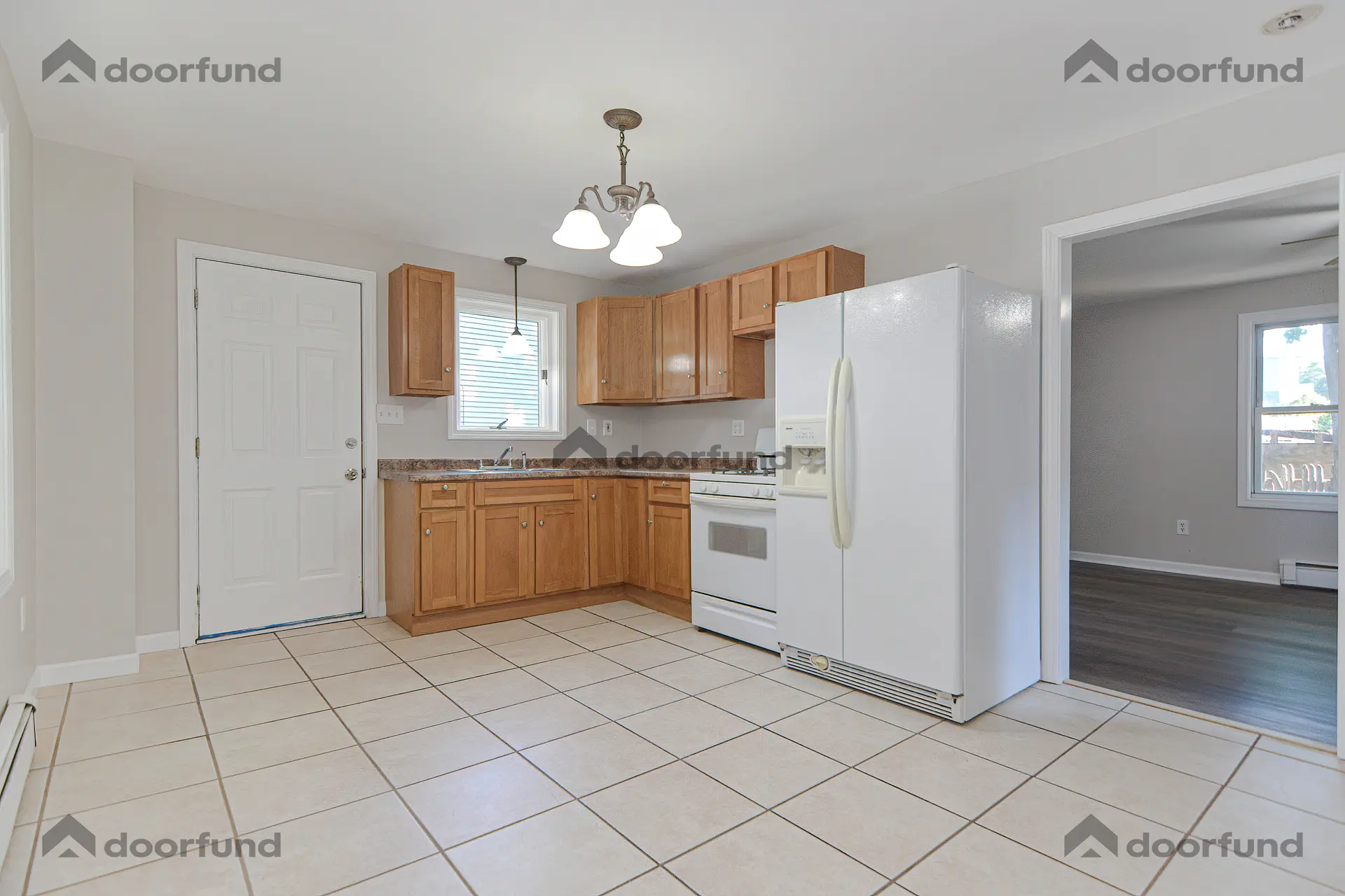 147 Oak St, Unit 1-2, Clinton