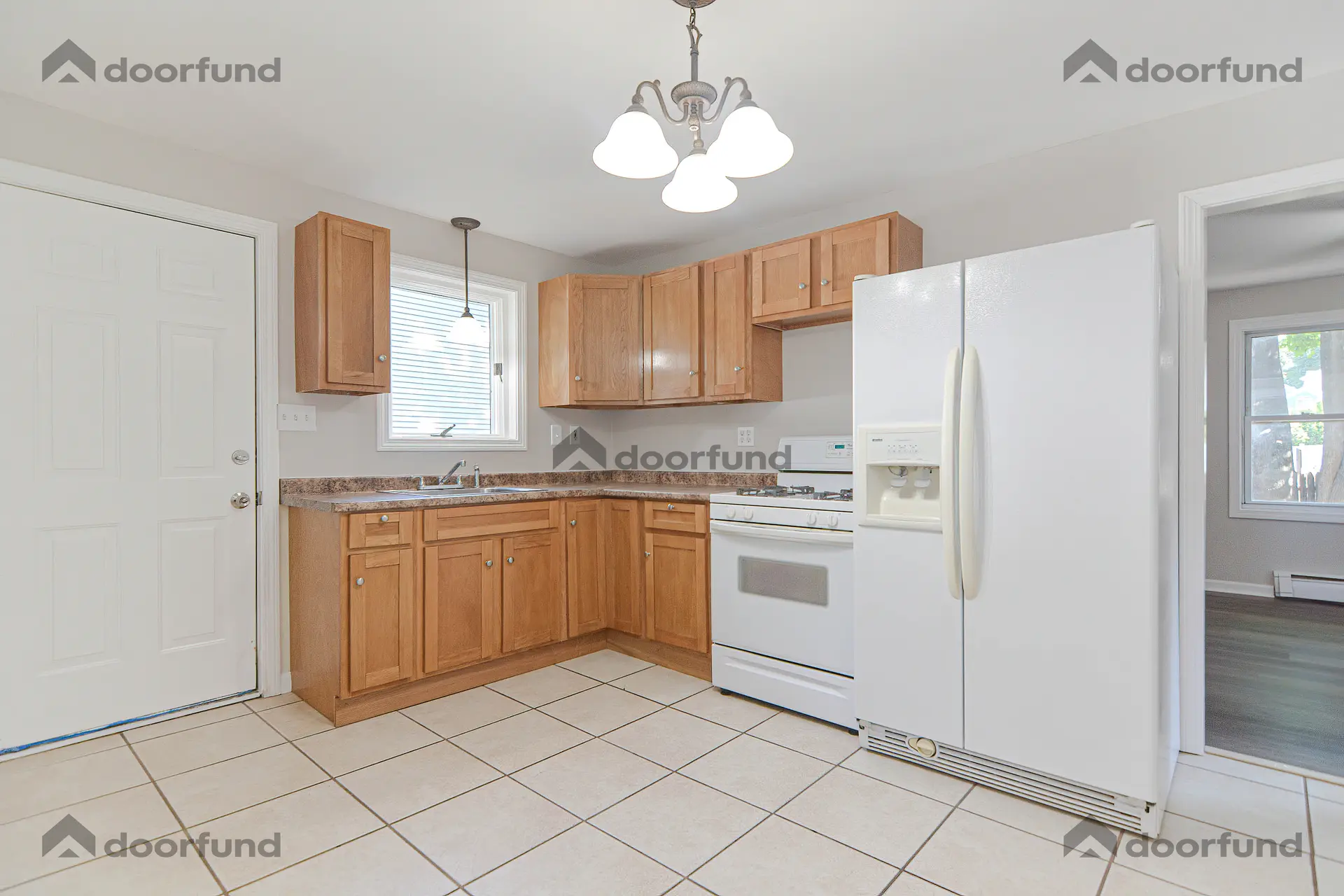 147 Oak St, Unit 1-2 - Photo 6