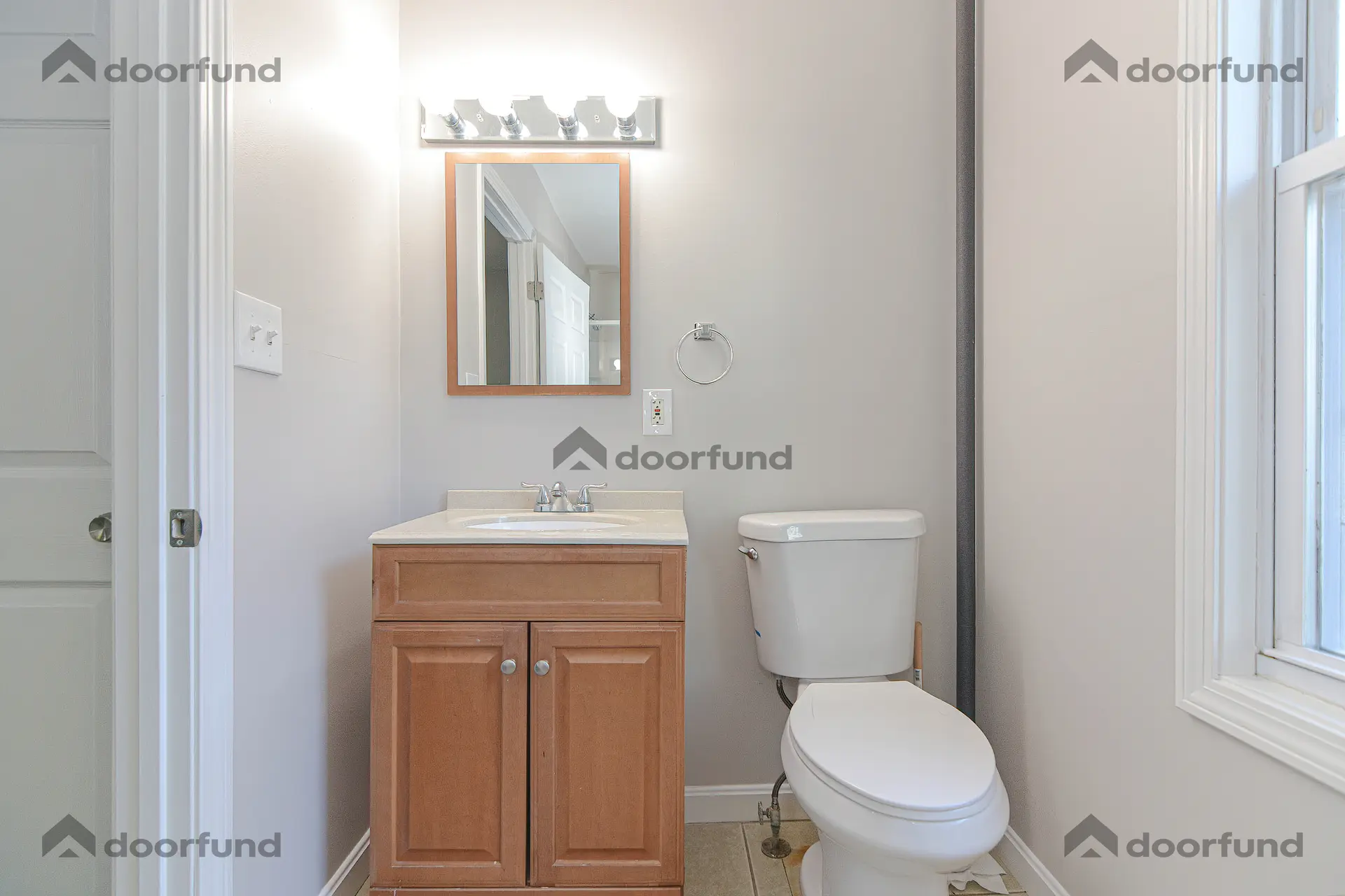 147 Oak St, Unit 1-2 - Photo 13