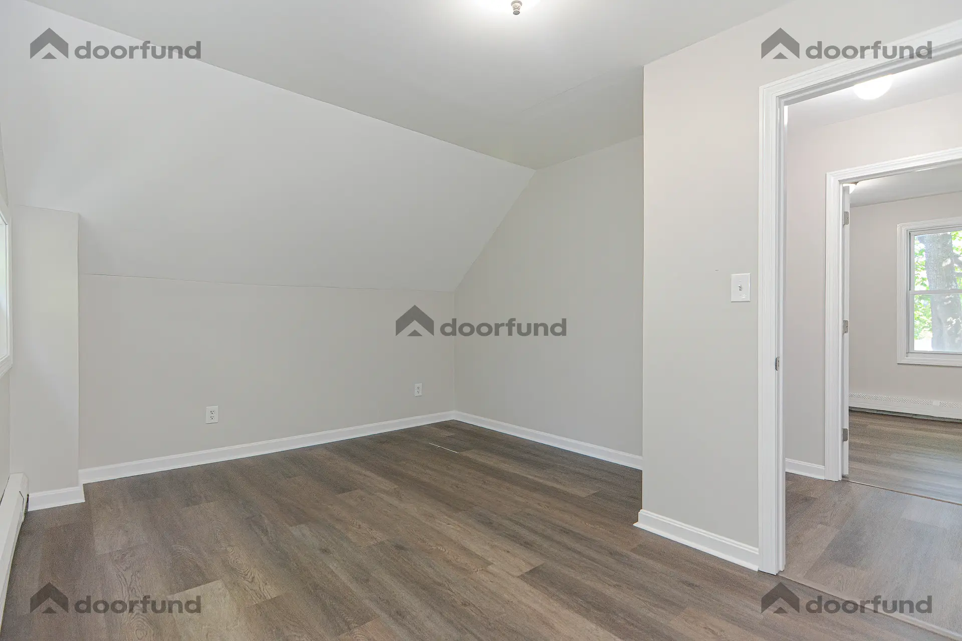 147 Oak St, Unit 1-2 - Photo 17