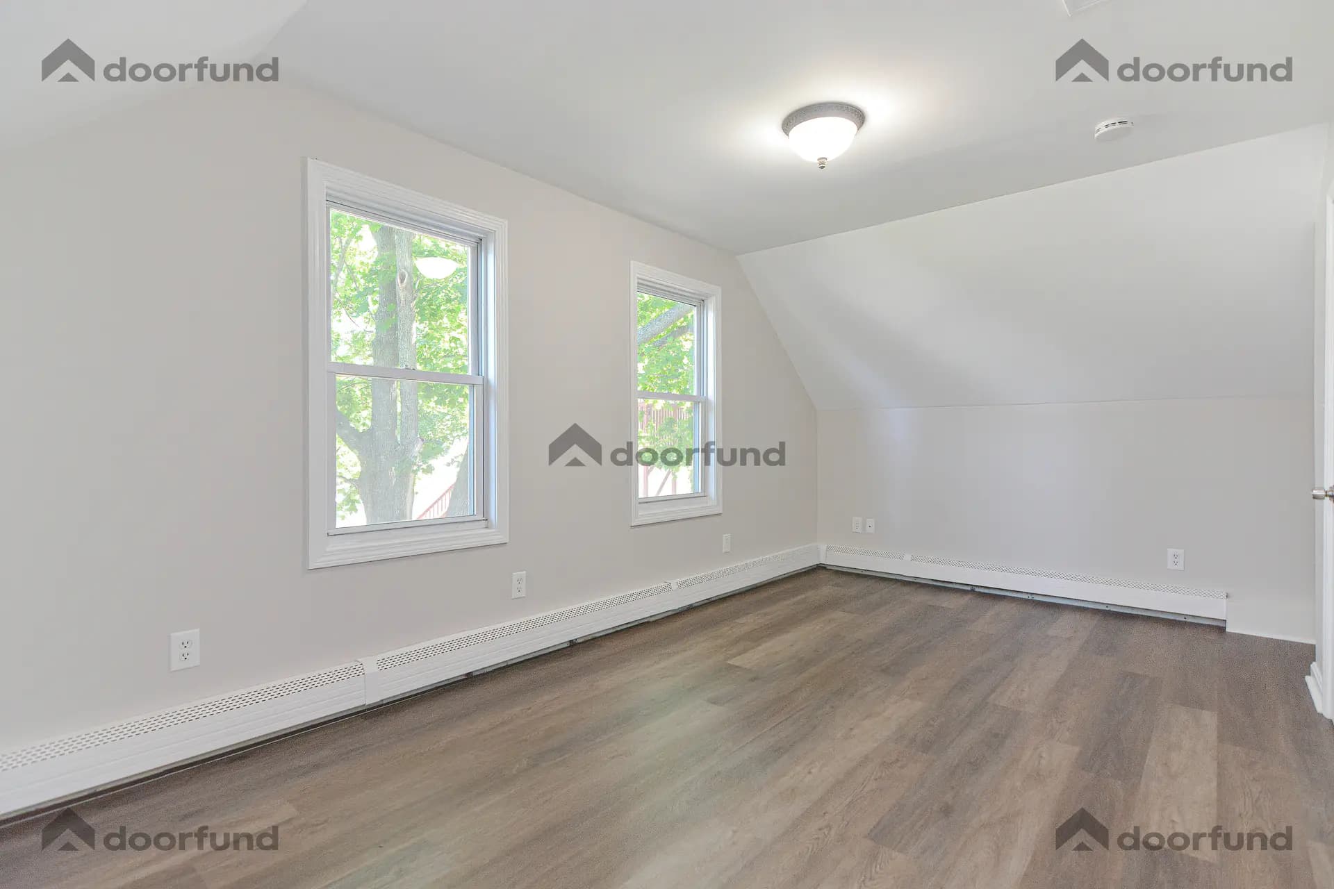 147 Oak St, Unit 1-2 - Photo 23