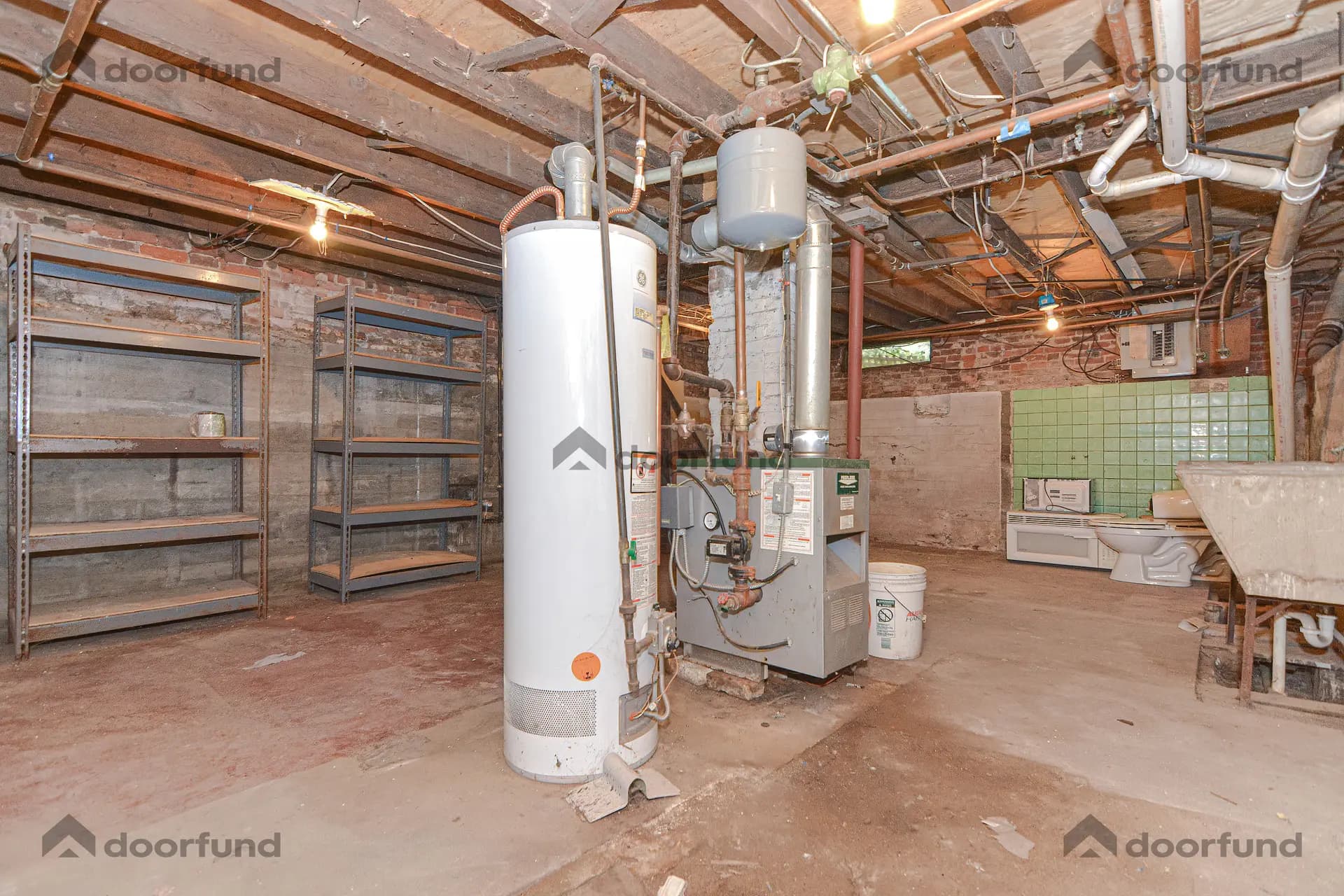 147 Oak St, Unit 1-2 - Photo 28