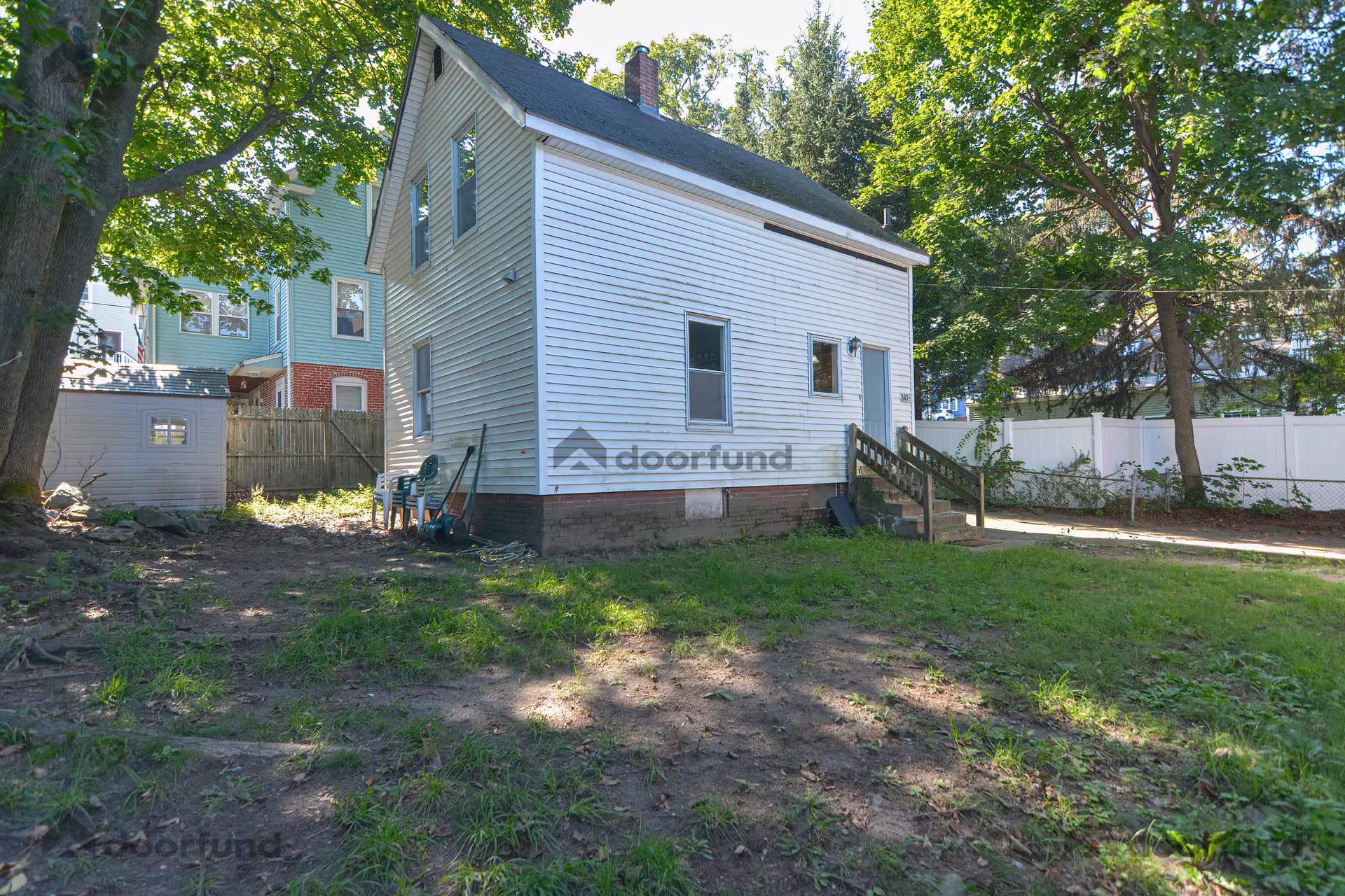 147 Oak St, Unit 1-2 - Photo 33