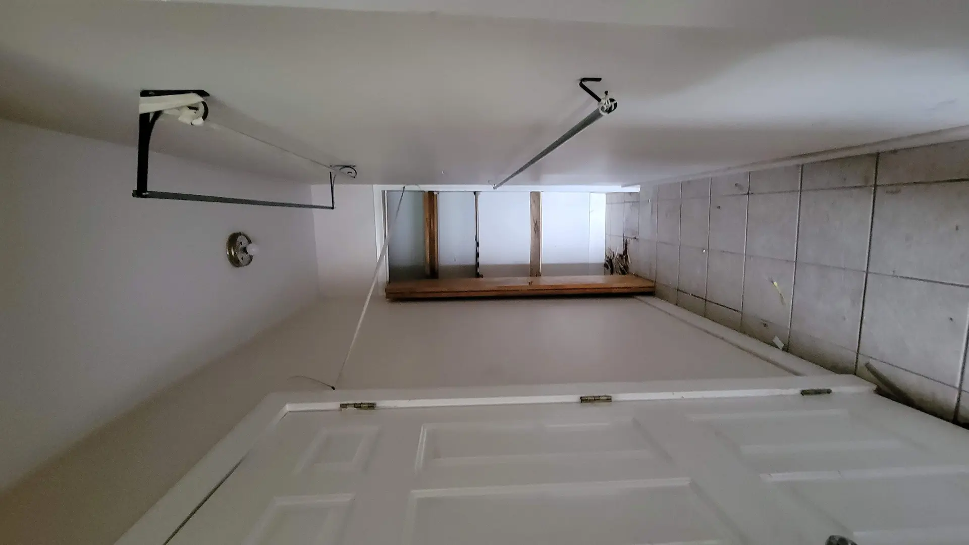 147 Oak St, Unit 3 - Photo 7