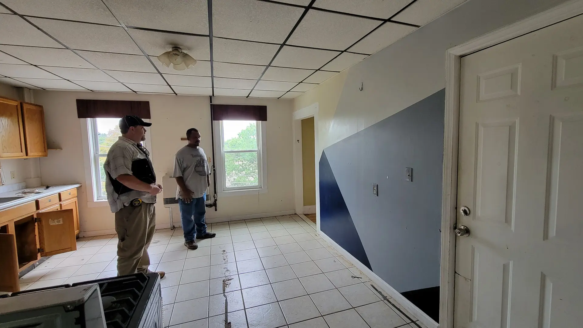 147 Oak St, Unit 3 - Photo 8