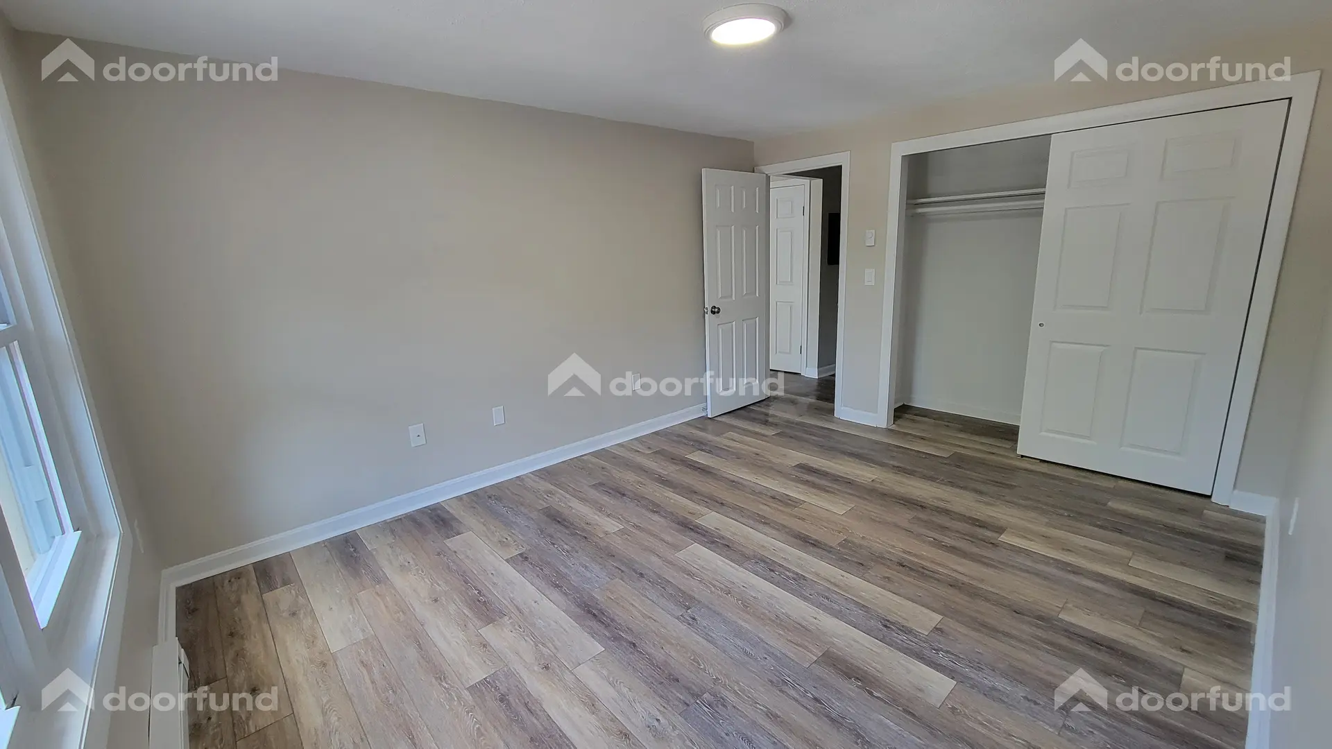 156-12 Columbus Ave - 4