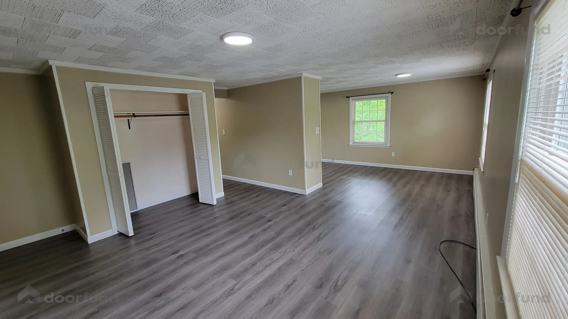 16 Harvard Rd, 8H - Photo 6