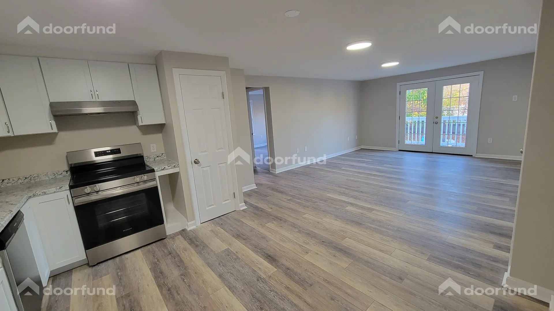 162-11 Columbus Ave - Photo 9