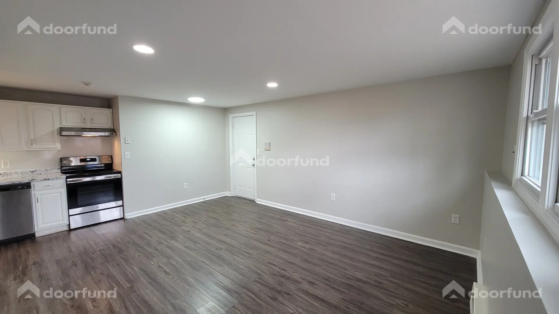 200-2 Columbus Ave, Fitchburg