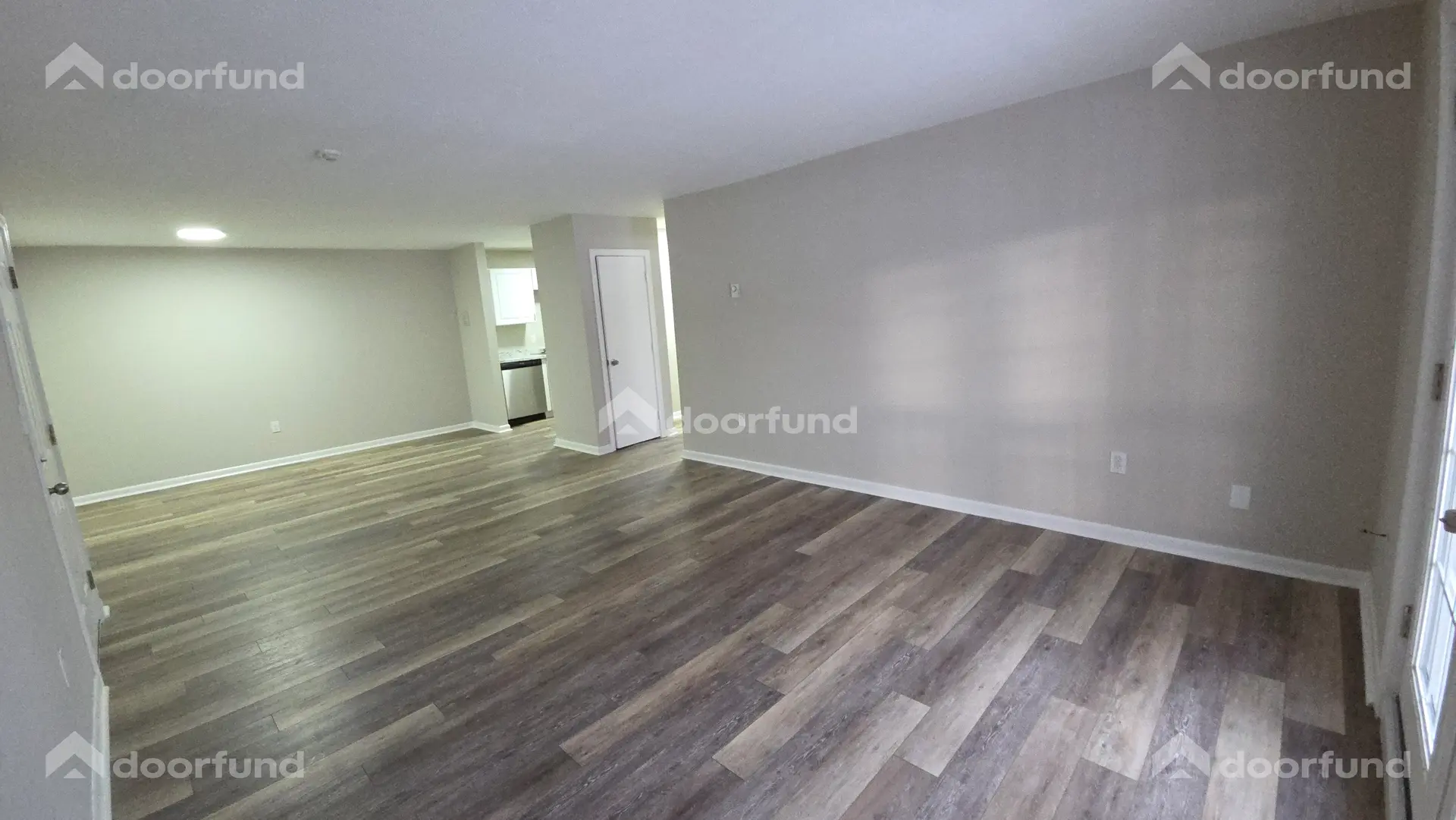 208-5 Columbus Ave - 2