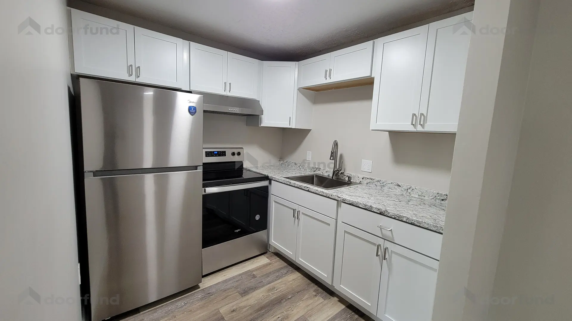 208-7 Columbus Ave - 2