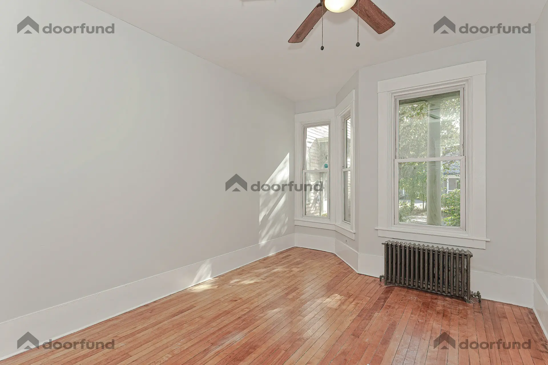 46-48 East Main St, 46-1 - 2