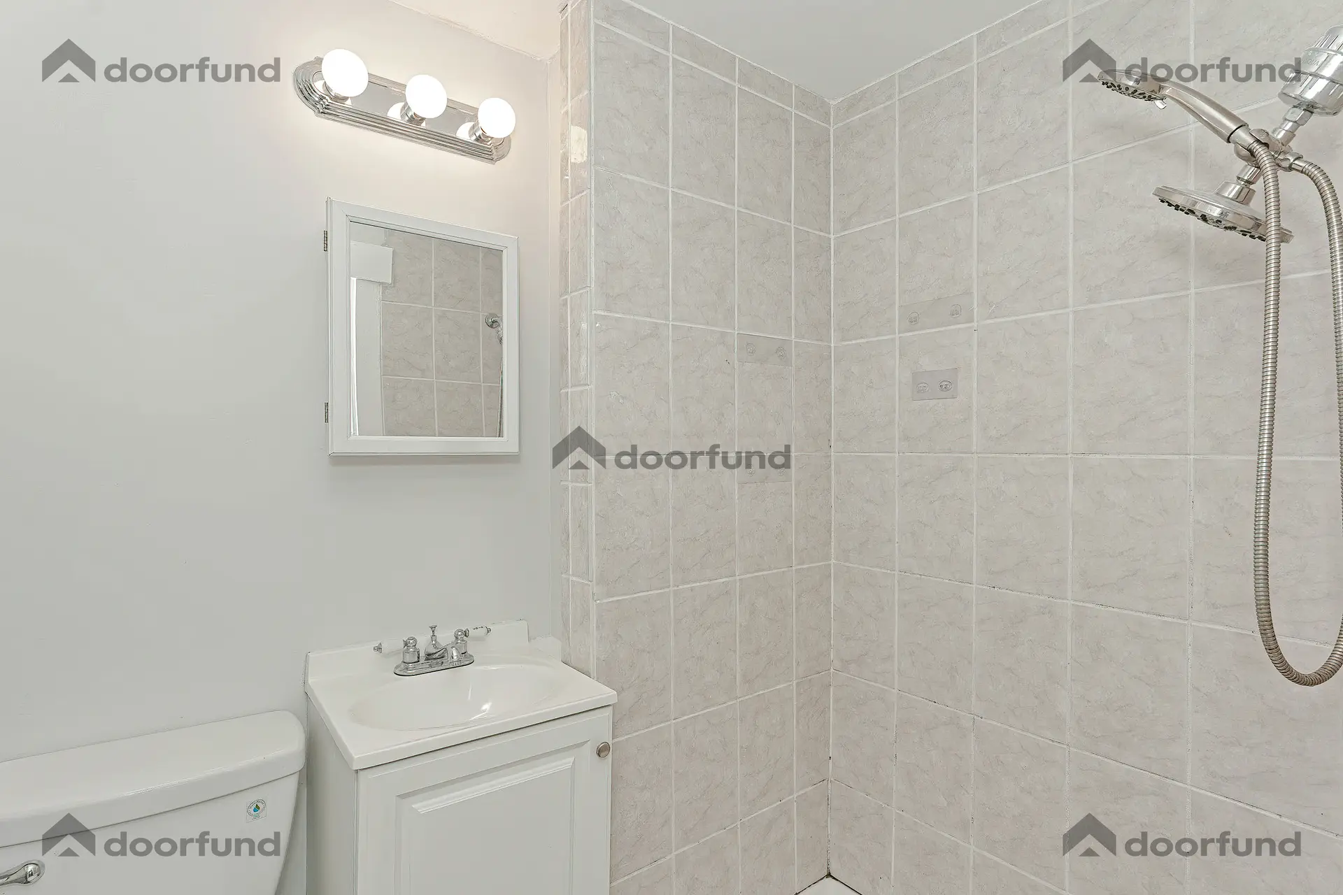 46-48 East Main St, 46-1 - Photo 16