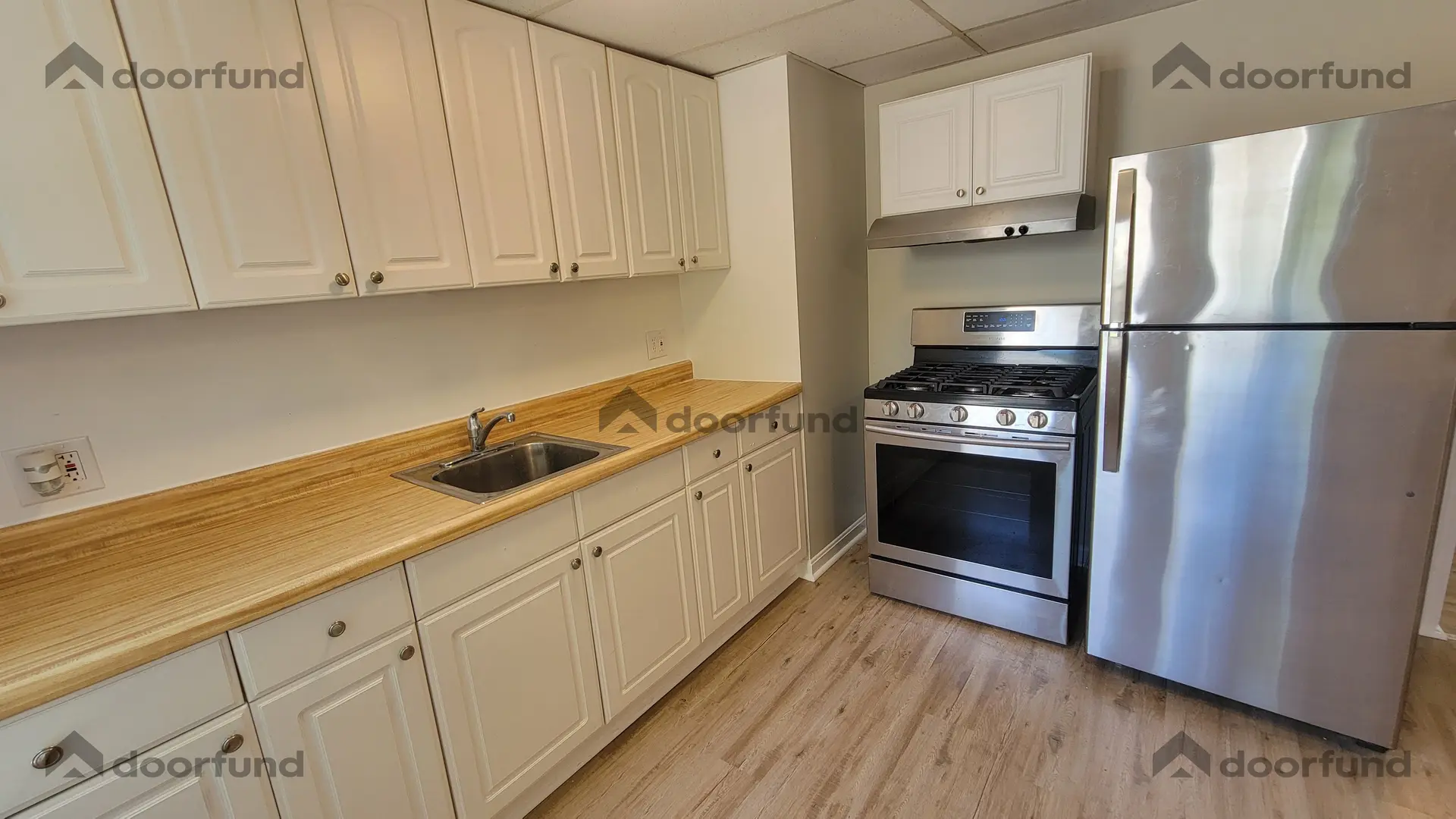 54 East Main St, Unit 1 - 4