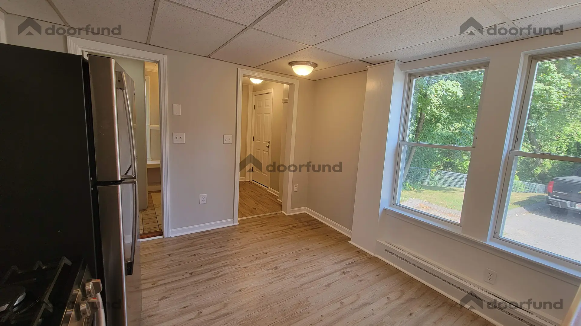 54 East Main St, Unit 1 - 5